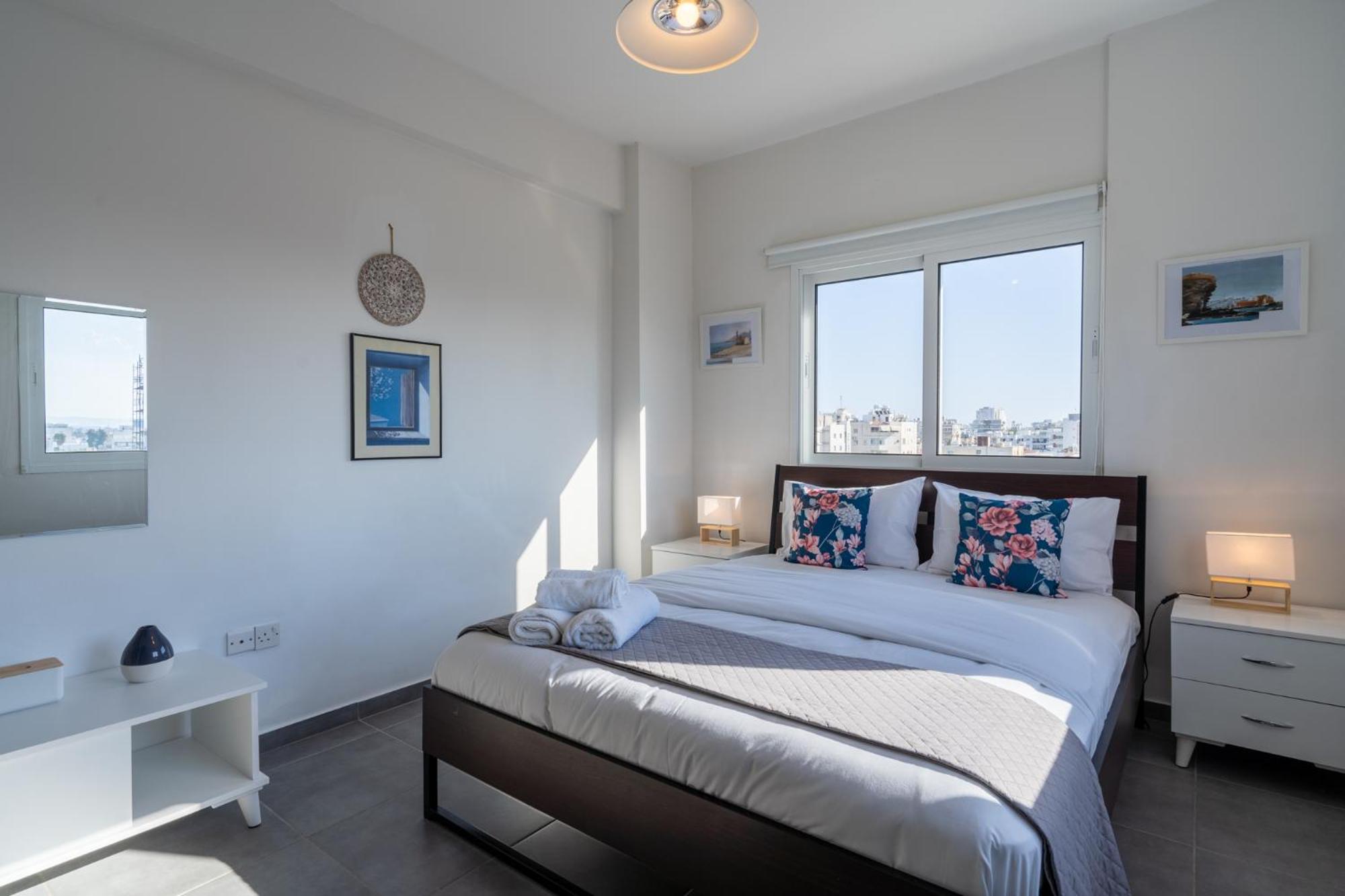 Emerald’s 2-Bedroom Apartment in Larnaca