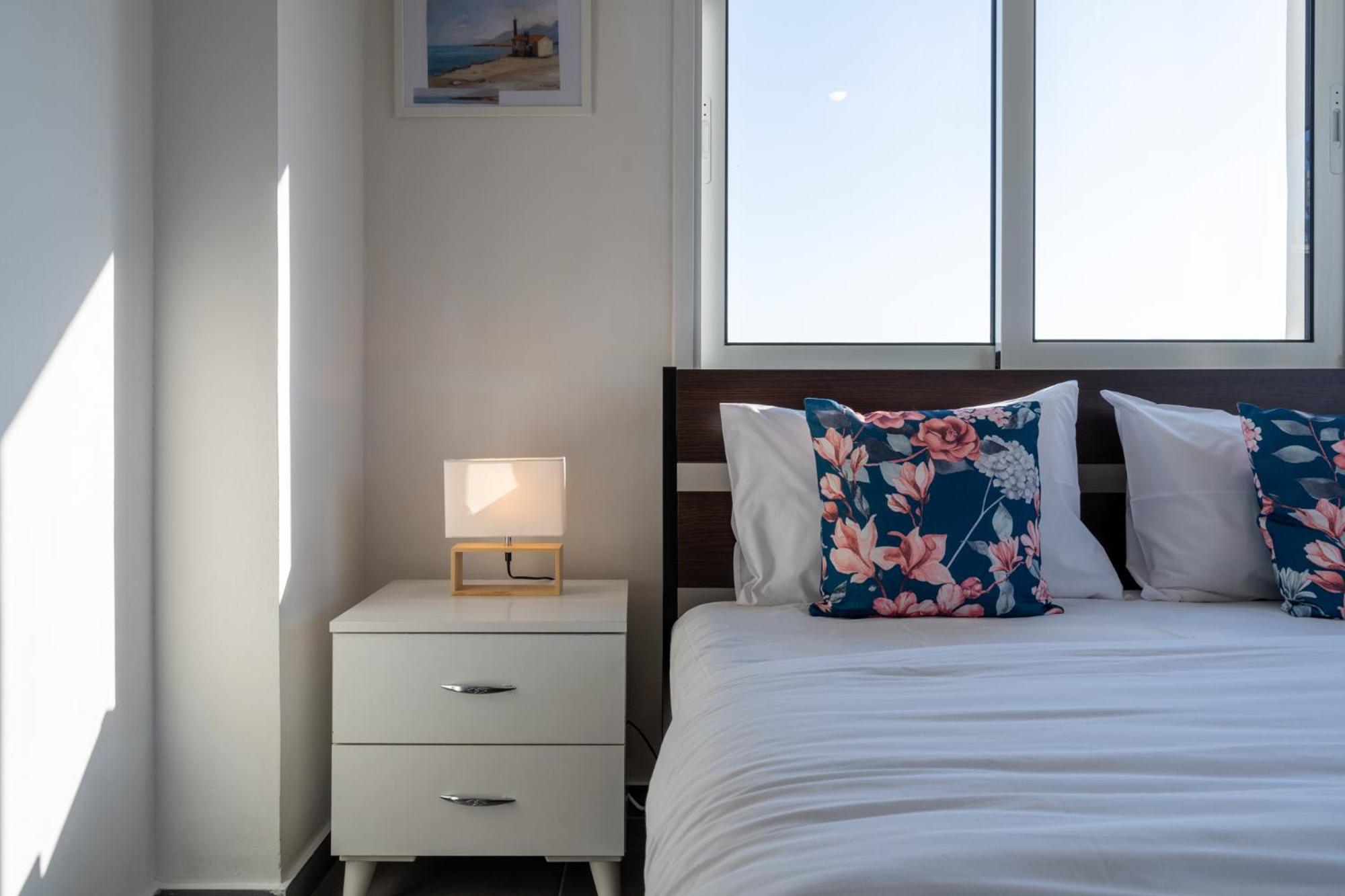 Emerald’s 2-Bedroom Apartment in Larnaca