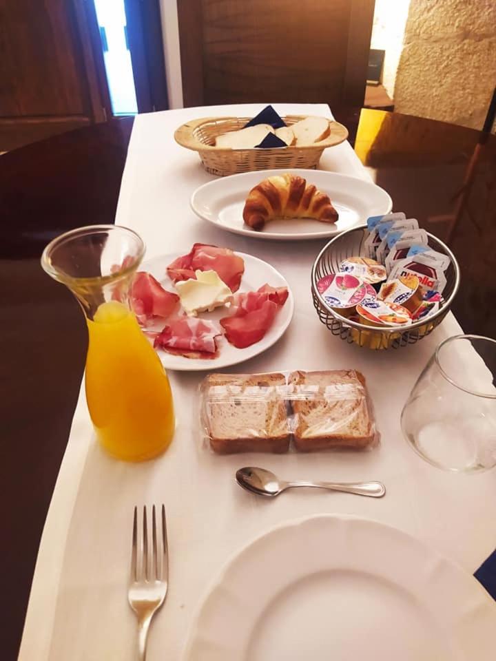 Photo 53
