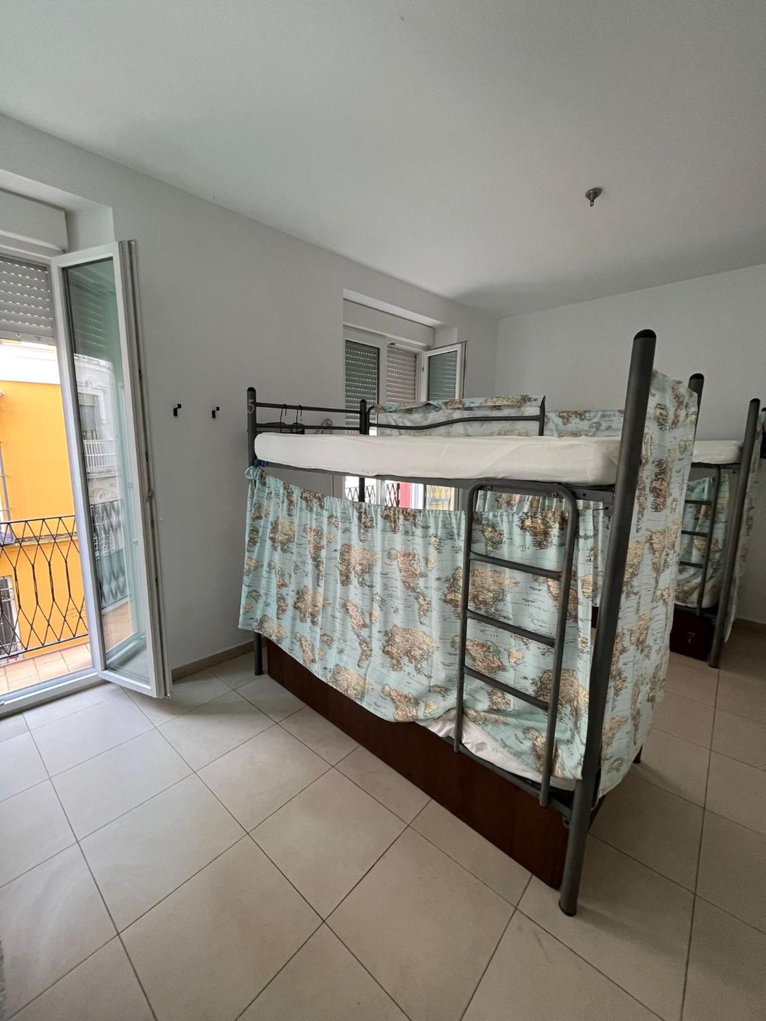 Hostel A2C