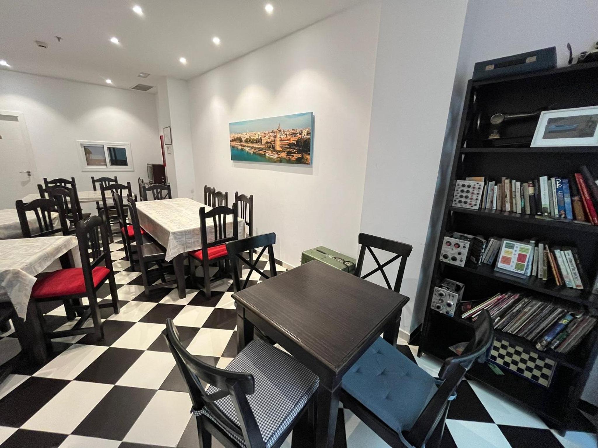 Hostel A2C