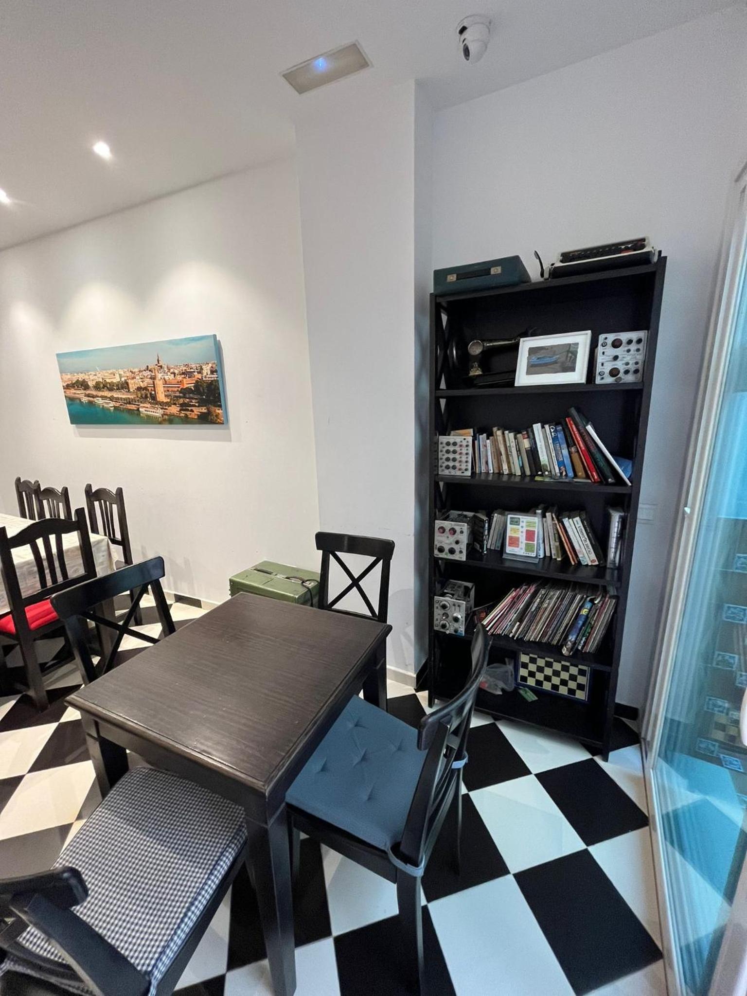 Hostel A2C