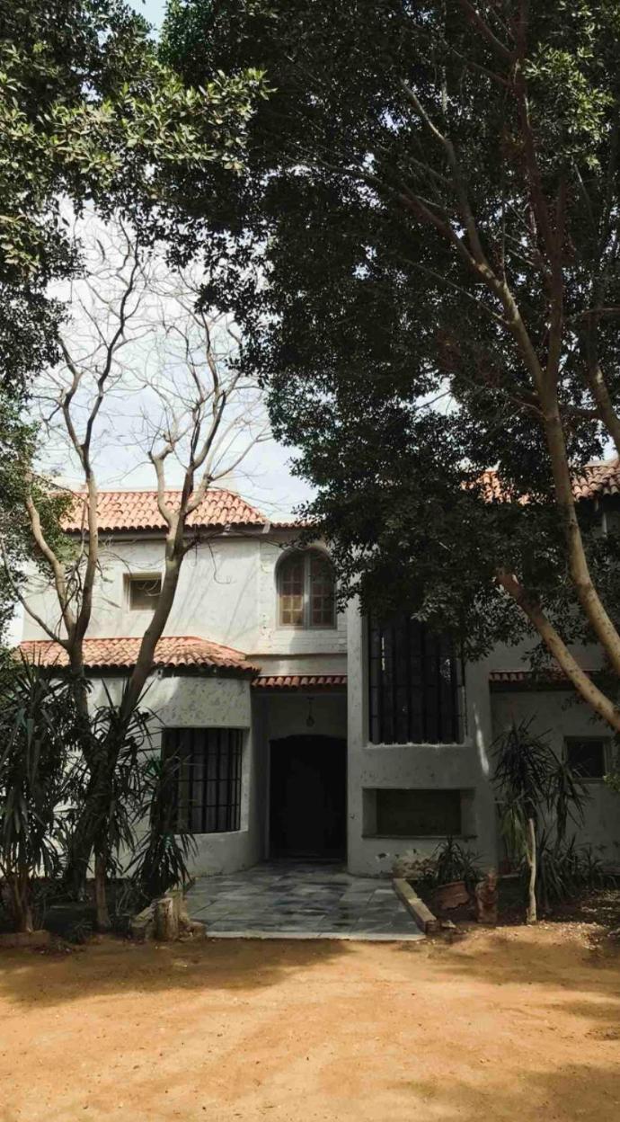 Villa by the Pyramids