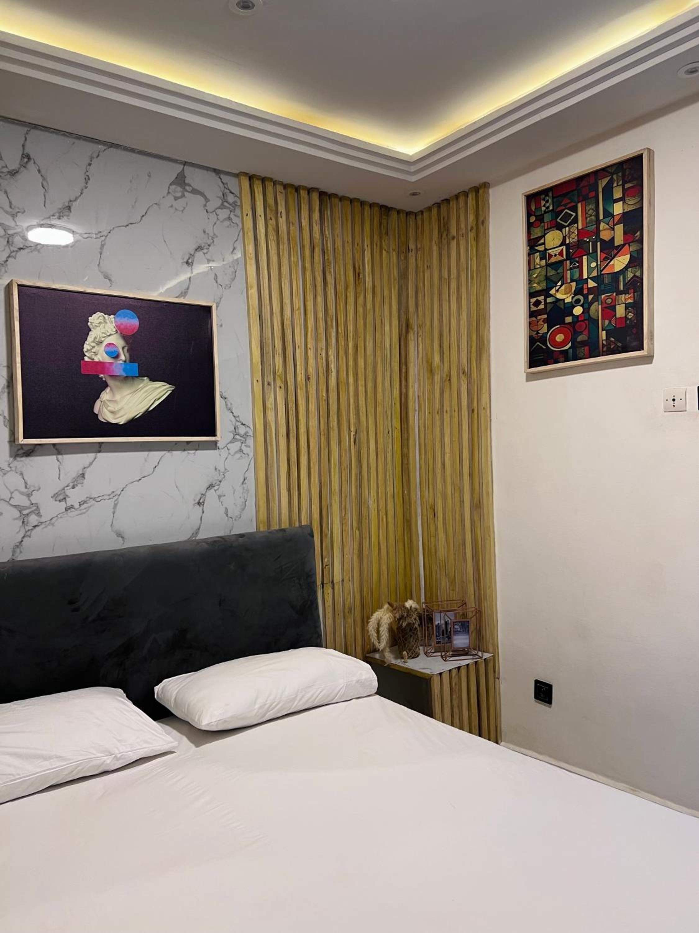 Luxury Suites