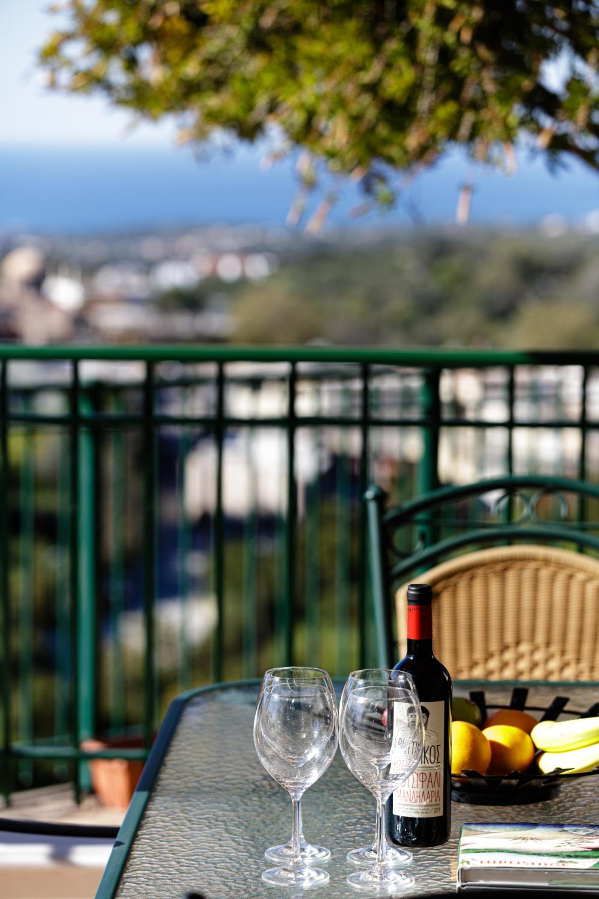 Your Private Luxury Villa Mahin, Pool, Sea view, Rethymno view 3