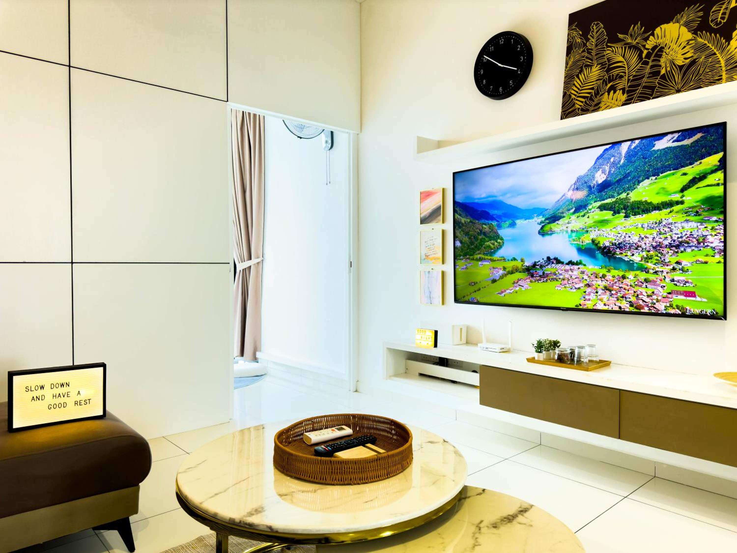 Beacon Executive Suite with SkyPool 3BR 8pax Georgetown Penang photo 4