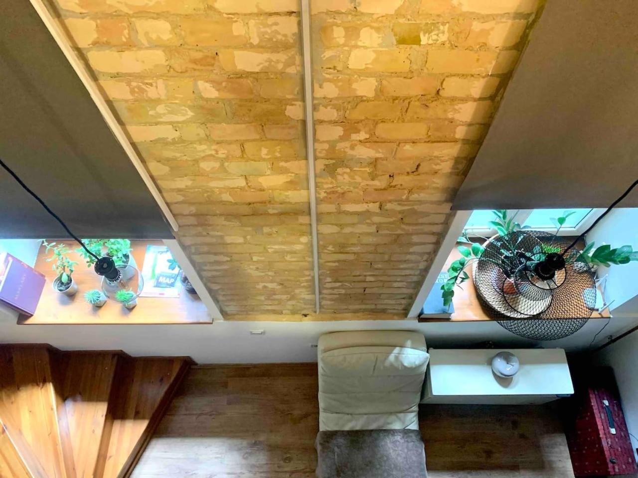 Stylish Natural Apartment with SAUNA - Heroes Square