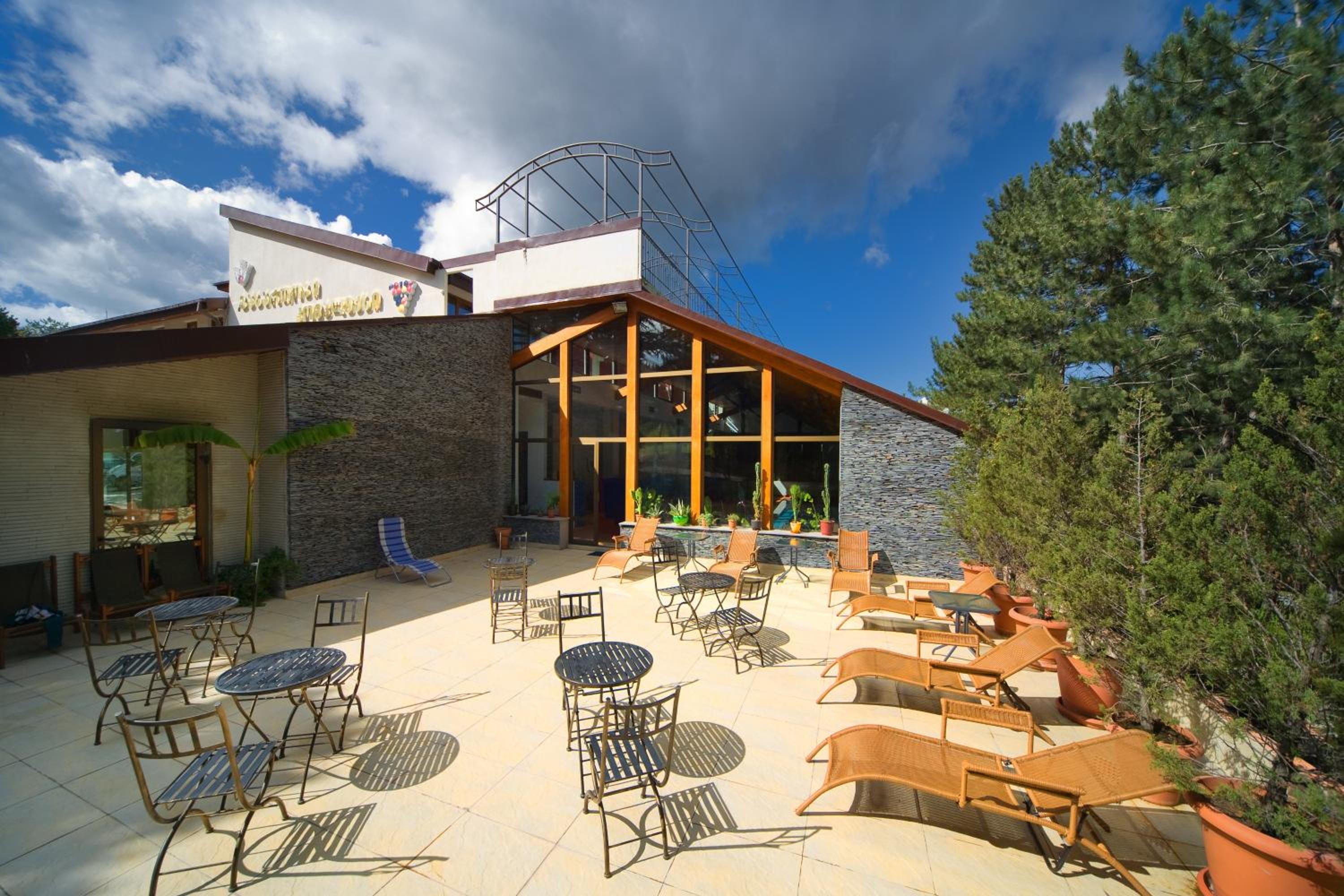 Kopala Tskneti Hotel