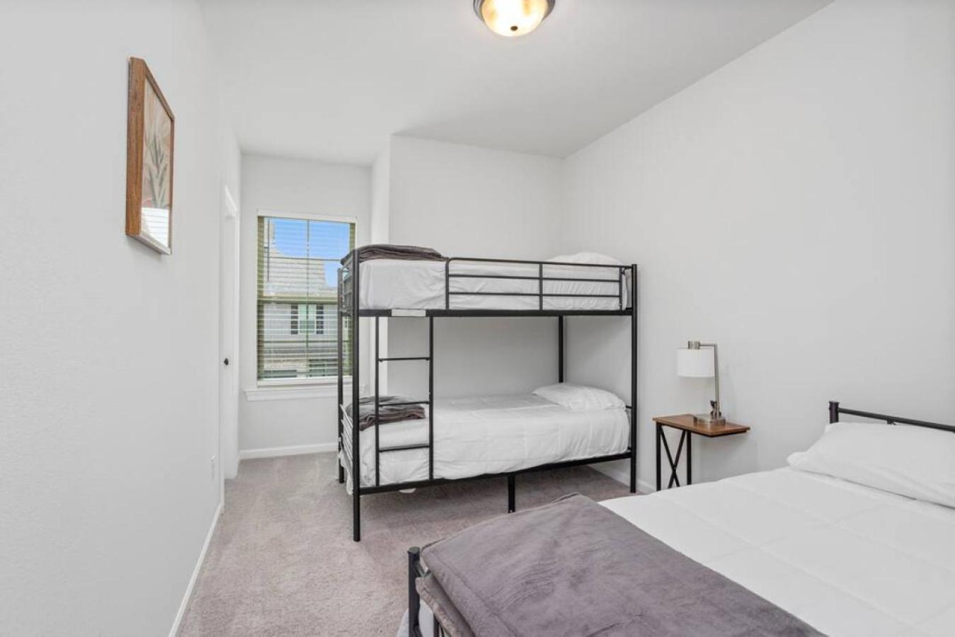 Stylish Family Townhouse in Baton Rouge - BC1004 view 3