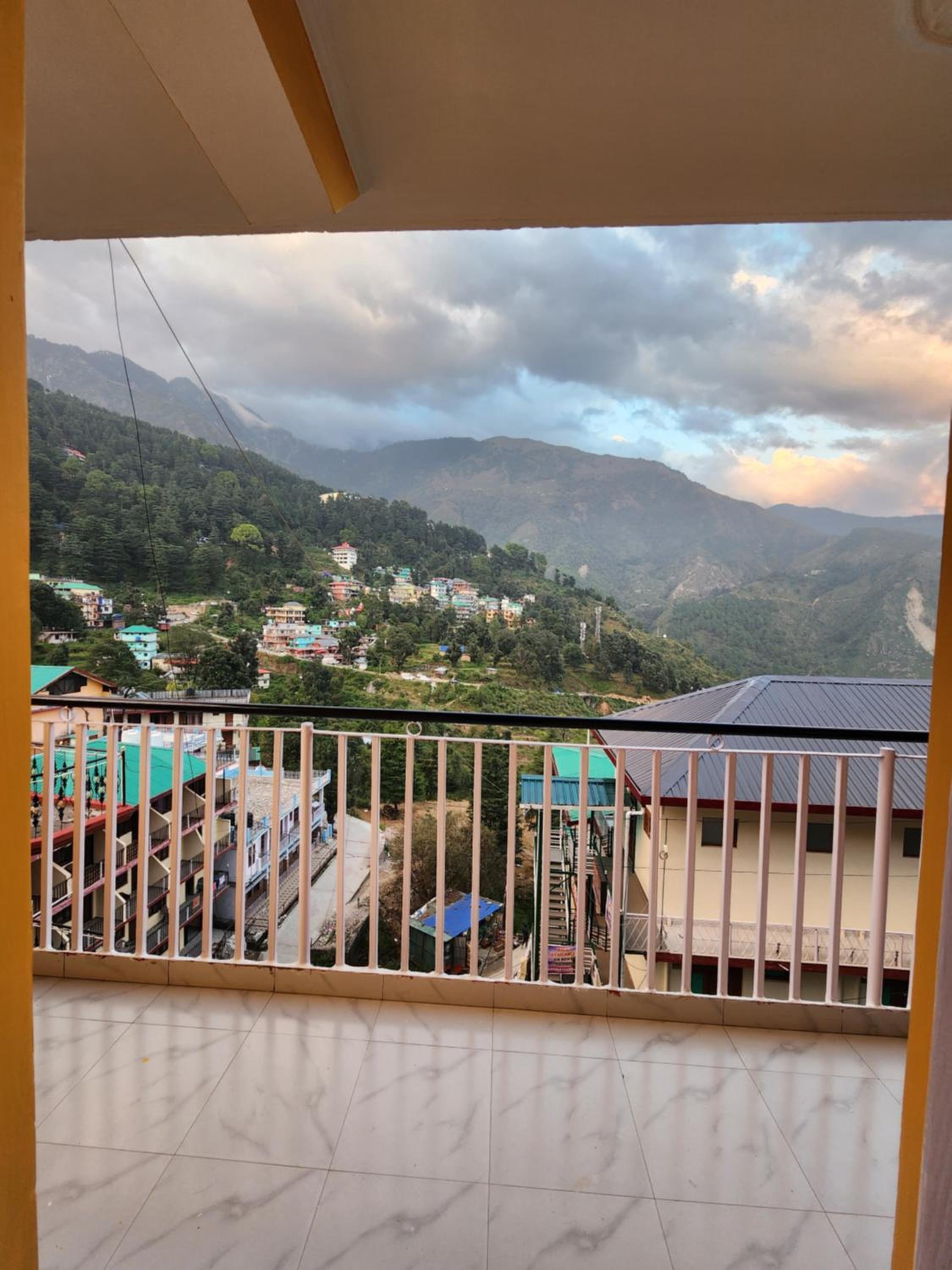 The Bougainvillea, Mcleodganj