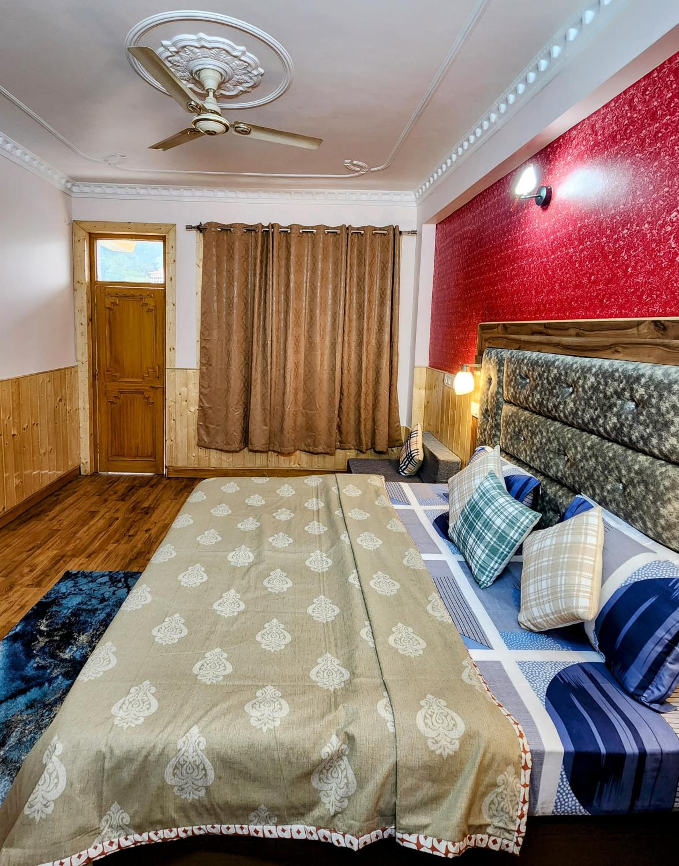 The Bougainvillea, Mcleodganj