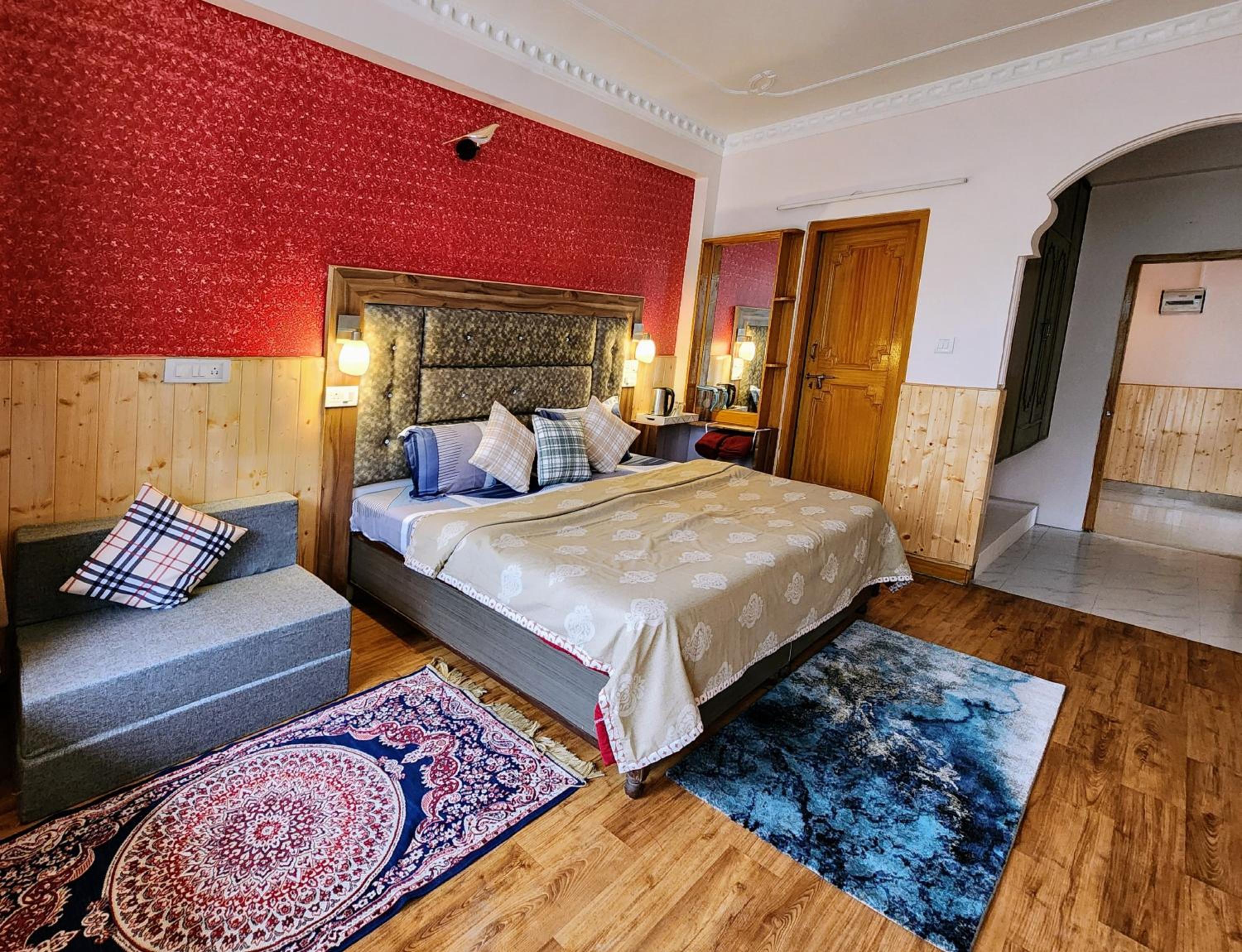 The Bougainvillea, Mcleodganj