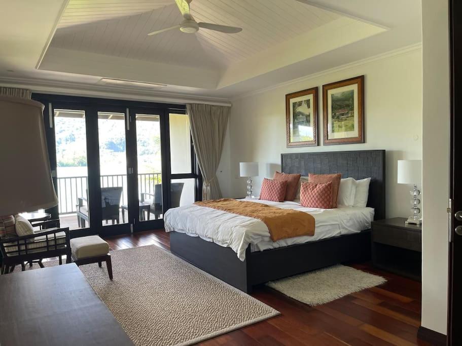 Paradise Villa Eden Island photo 4