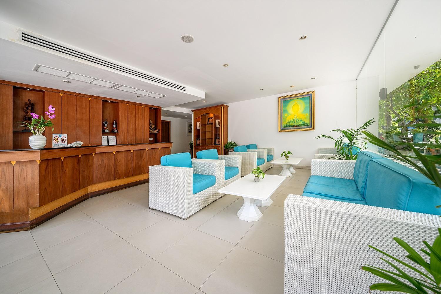 Andaman Beach Suites Hotel, Patong Phuket — photo 33
