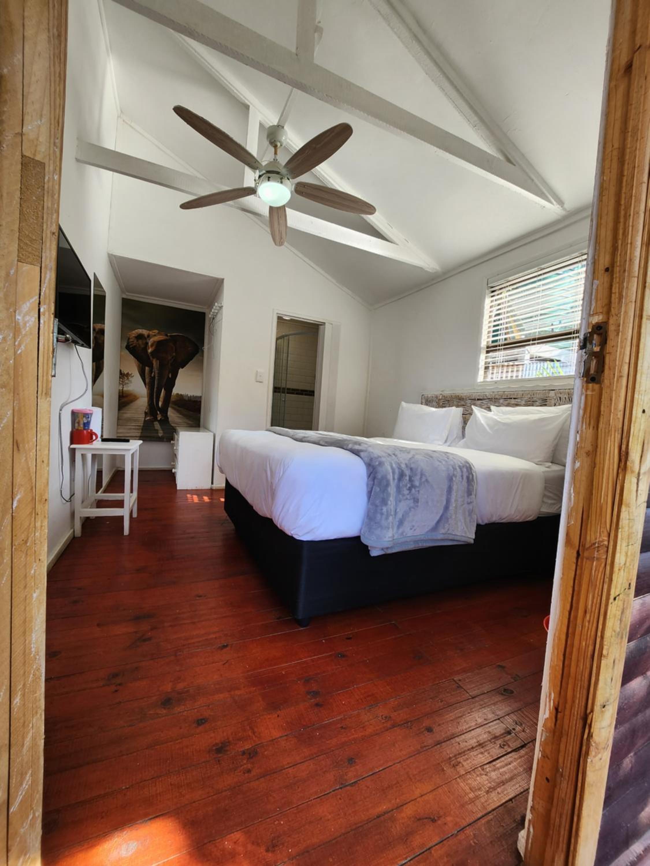 FM GUEST LODGE Comfort, Tranquility & Peace of Mind