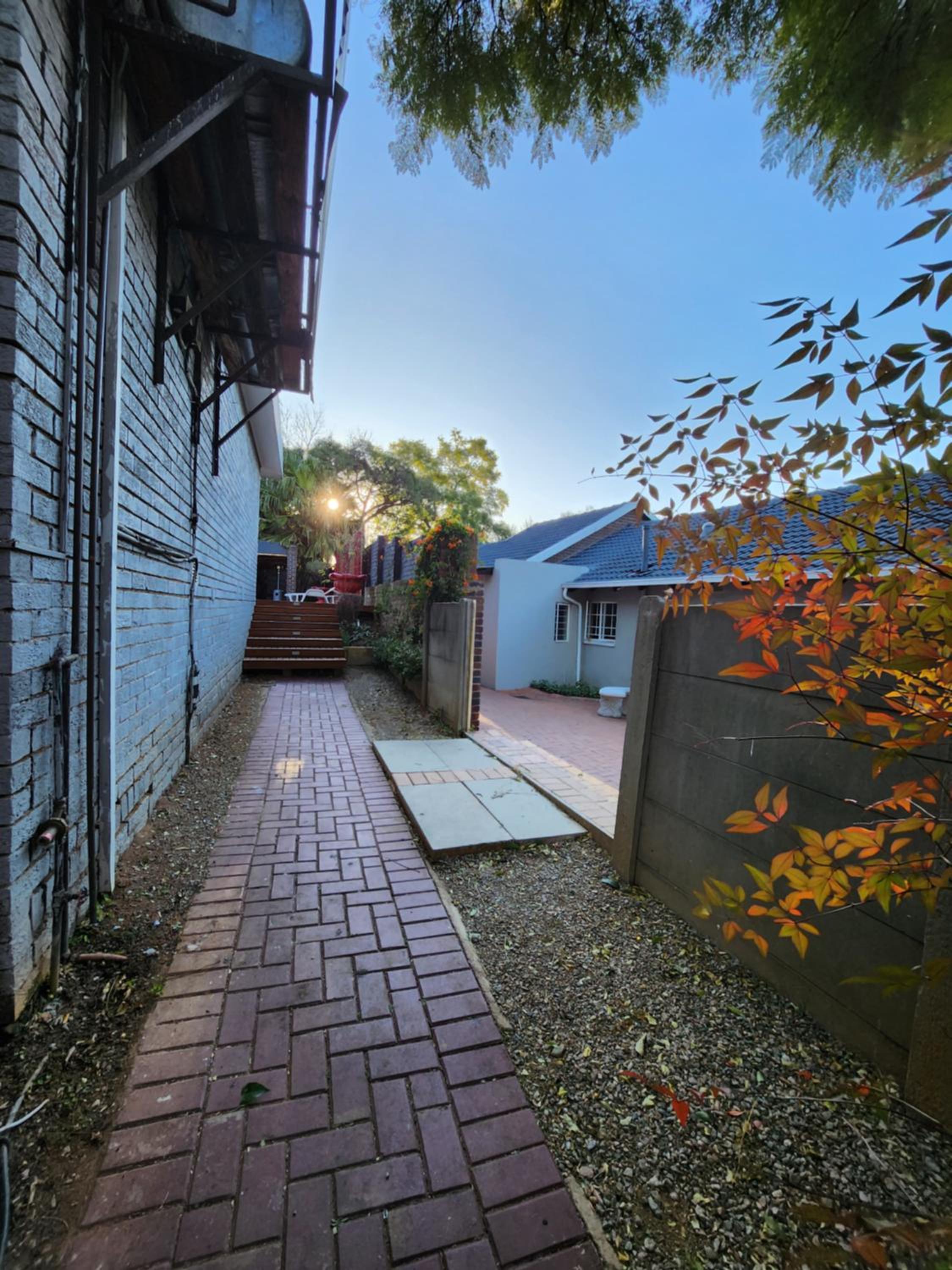 FM GUEST LODGE Comfort, Tranquility & Peace of Mind