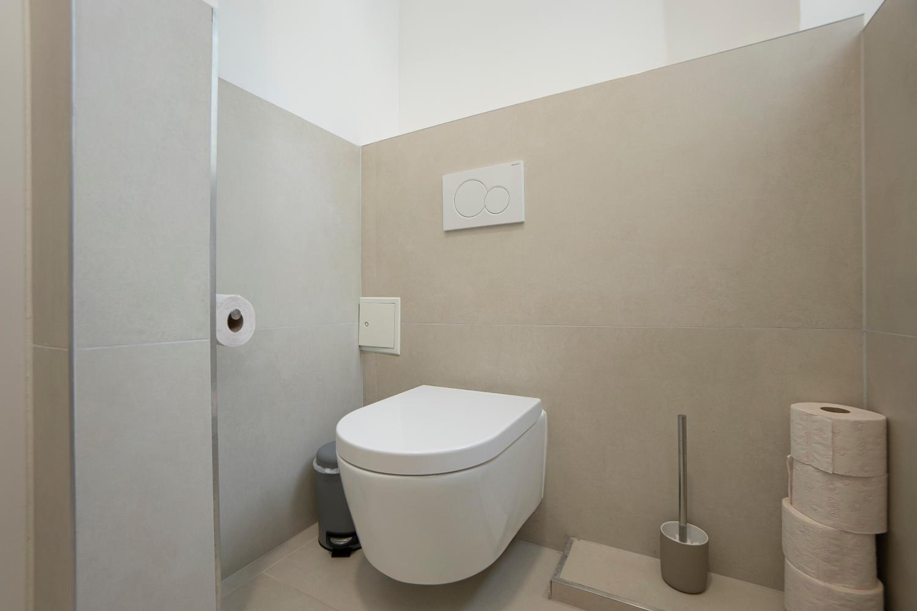 Fully equipped, renovated, perfectly located flat