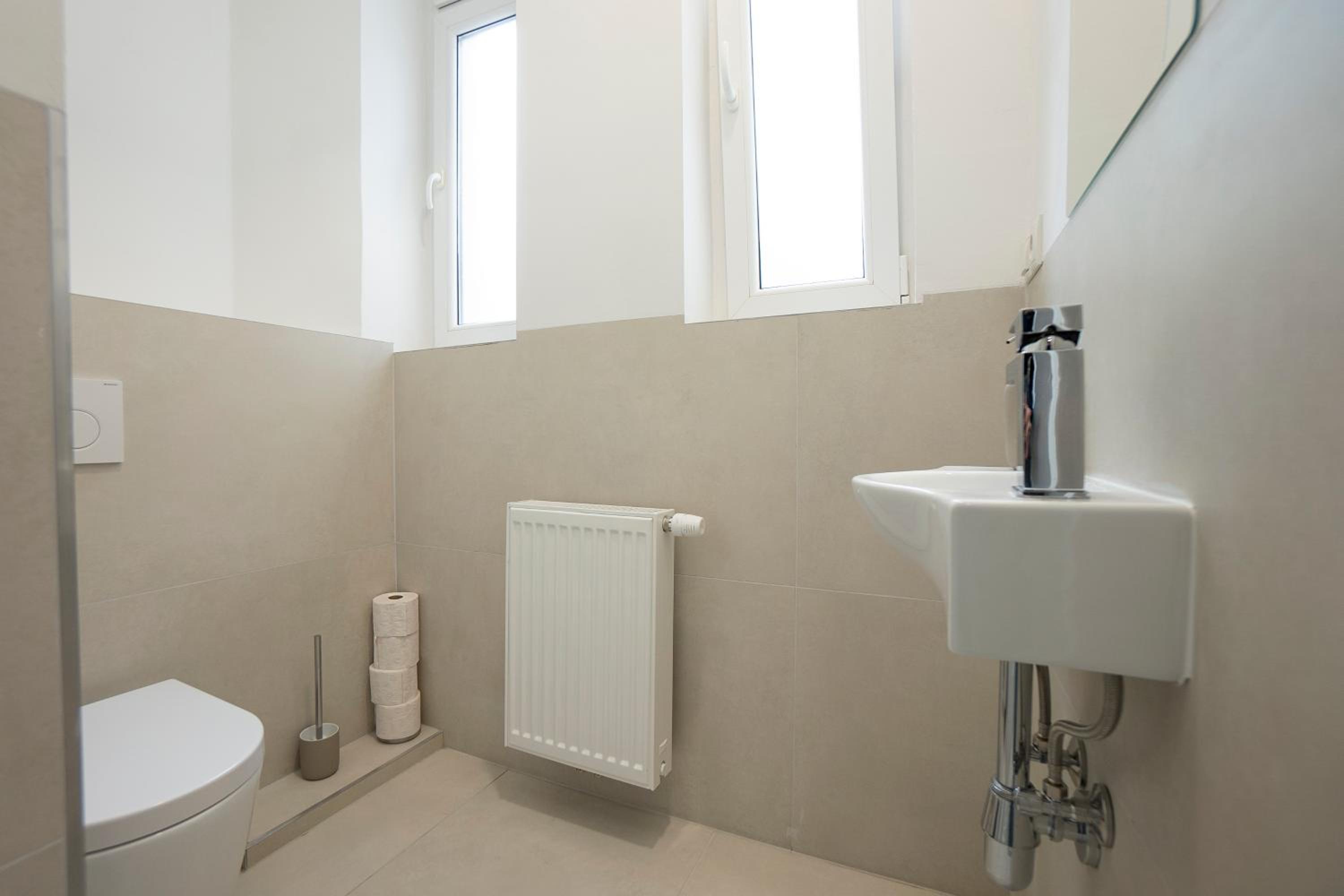Fully equipped, renovated, perfectly located flat