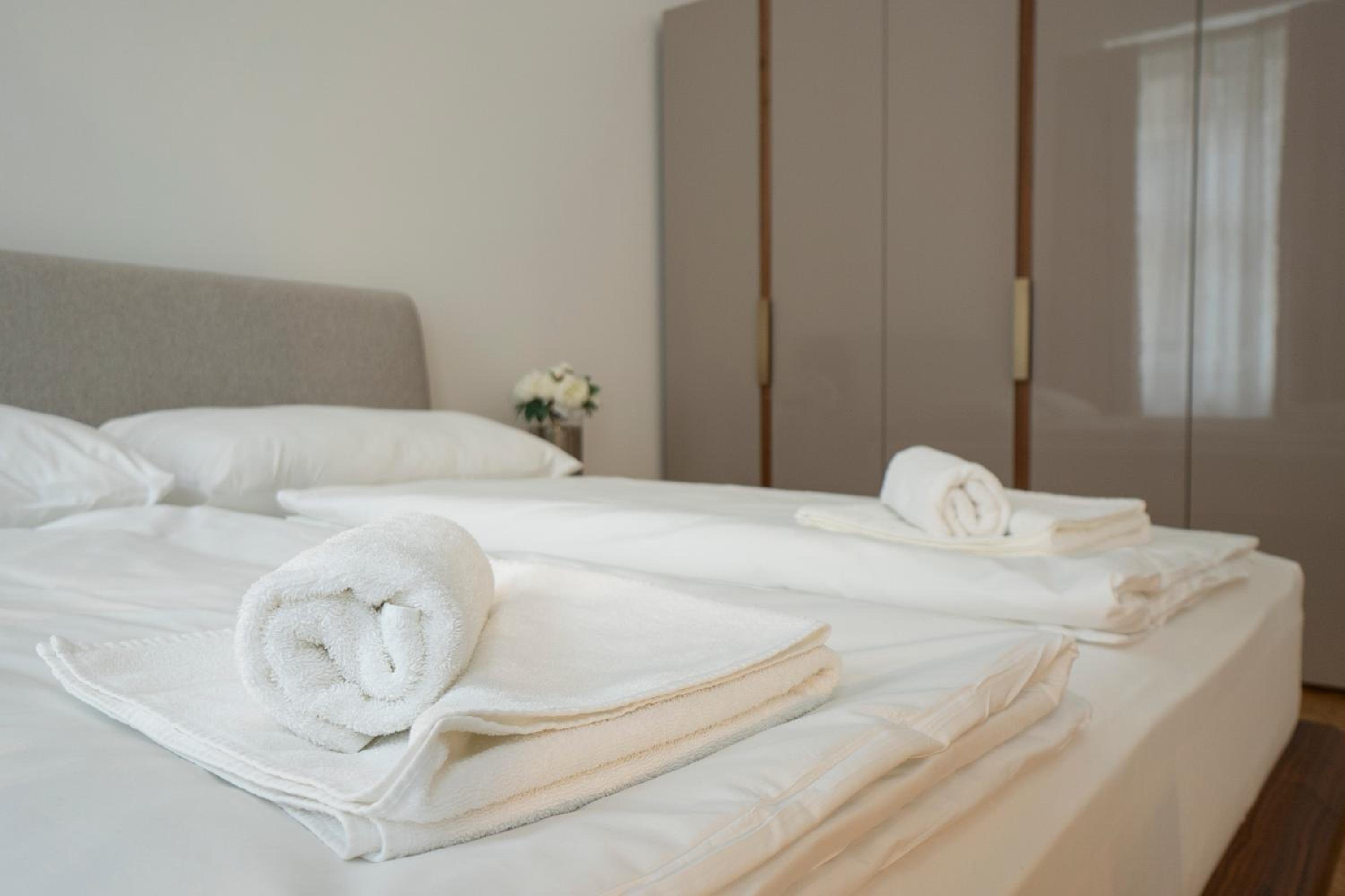 Fully equipped, renovated, perfectly located flat