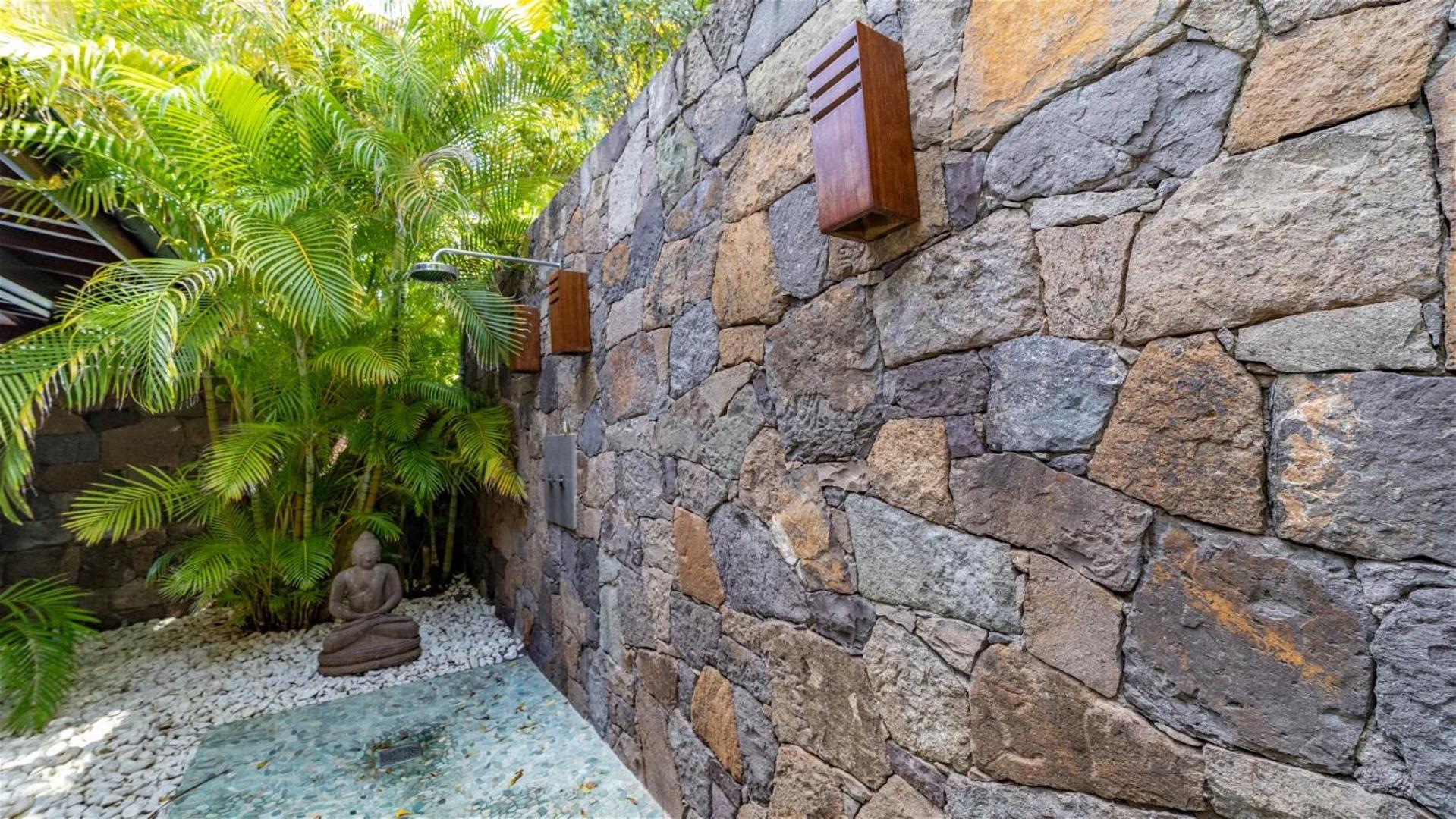 Villa Jade