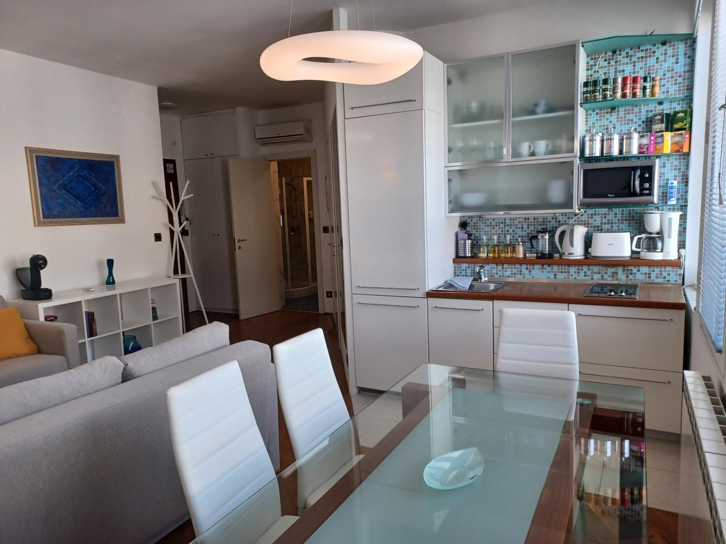 Apartment Ganymede