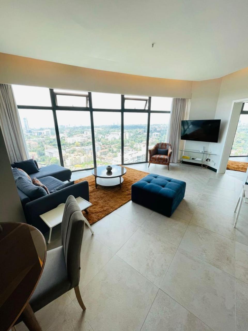 Lux Suites Le marc Luxury Apartments photo 5