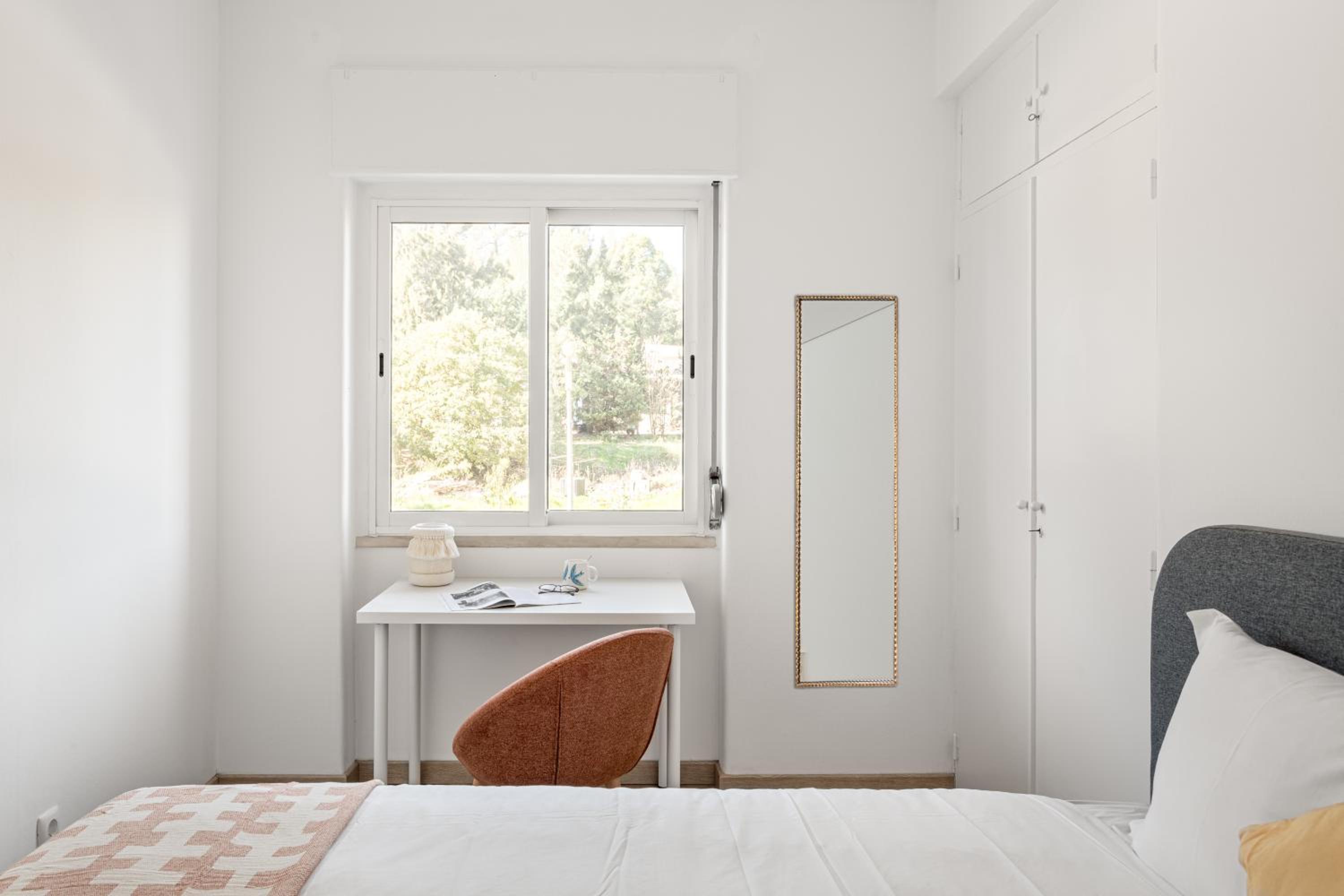 GuestReady - Striking flat in Benfica photo 2