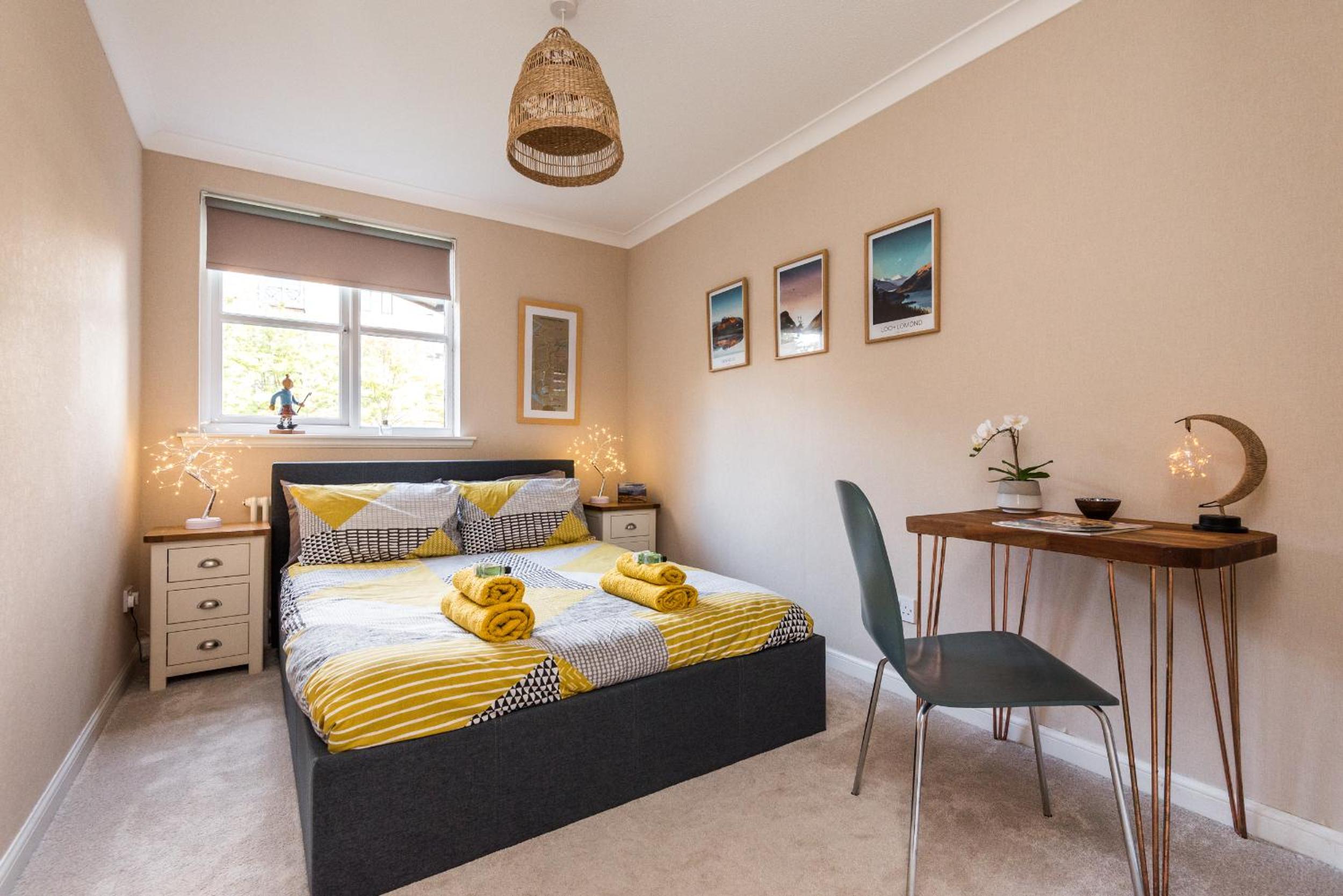 Cosy Roseburn Apartment, Edinburgh - 2 Bedrooms, FREE PARKING