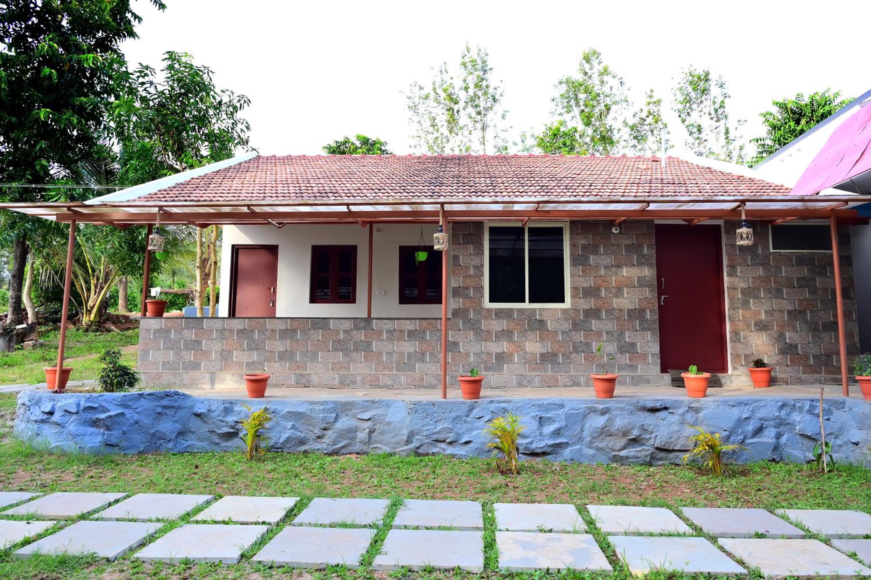 GOLDENGATE HOME STAY