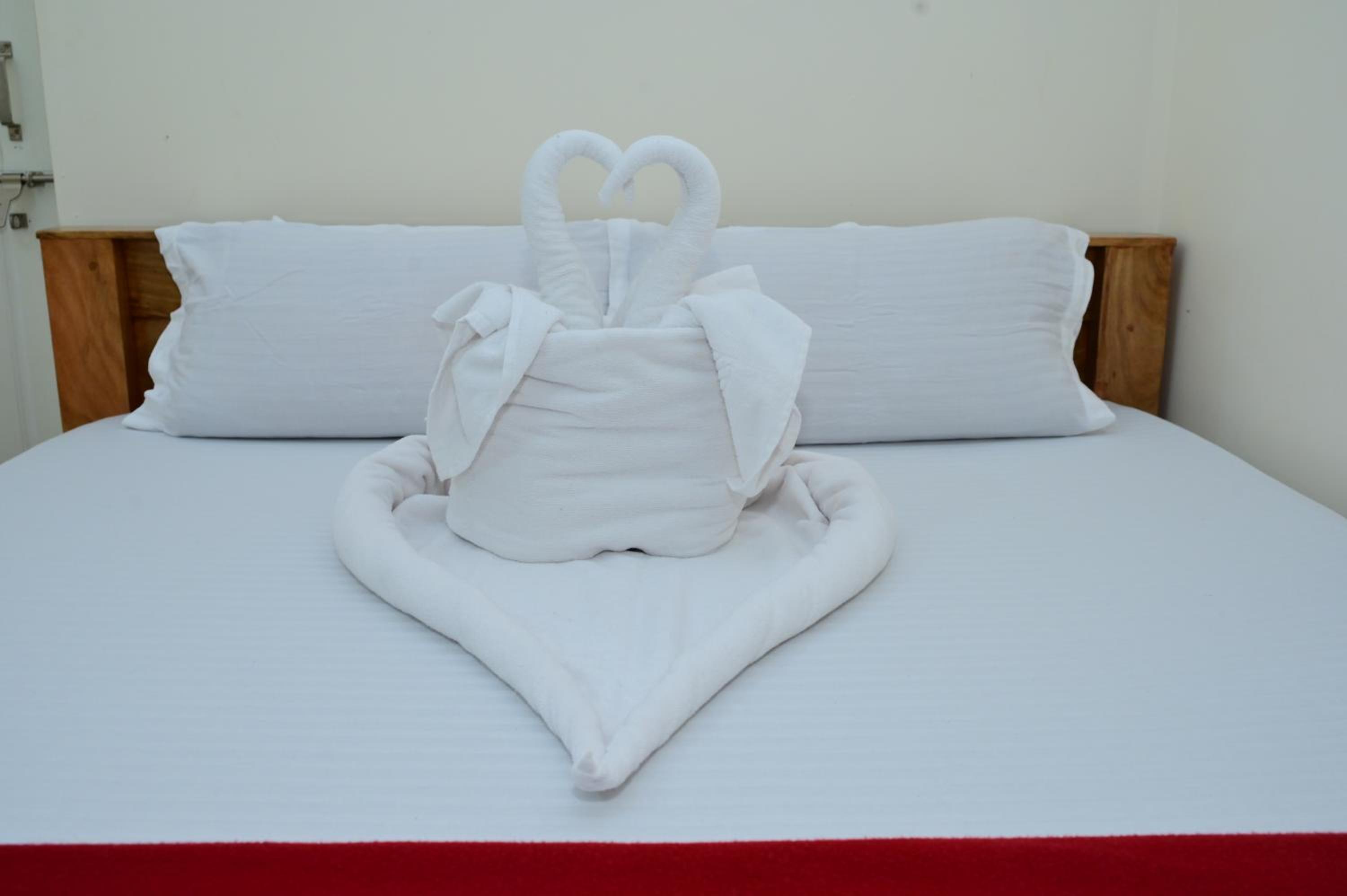 GOLDENGATE HOME STAY