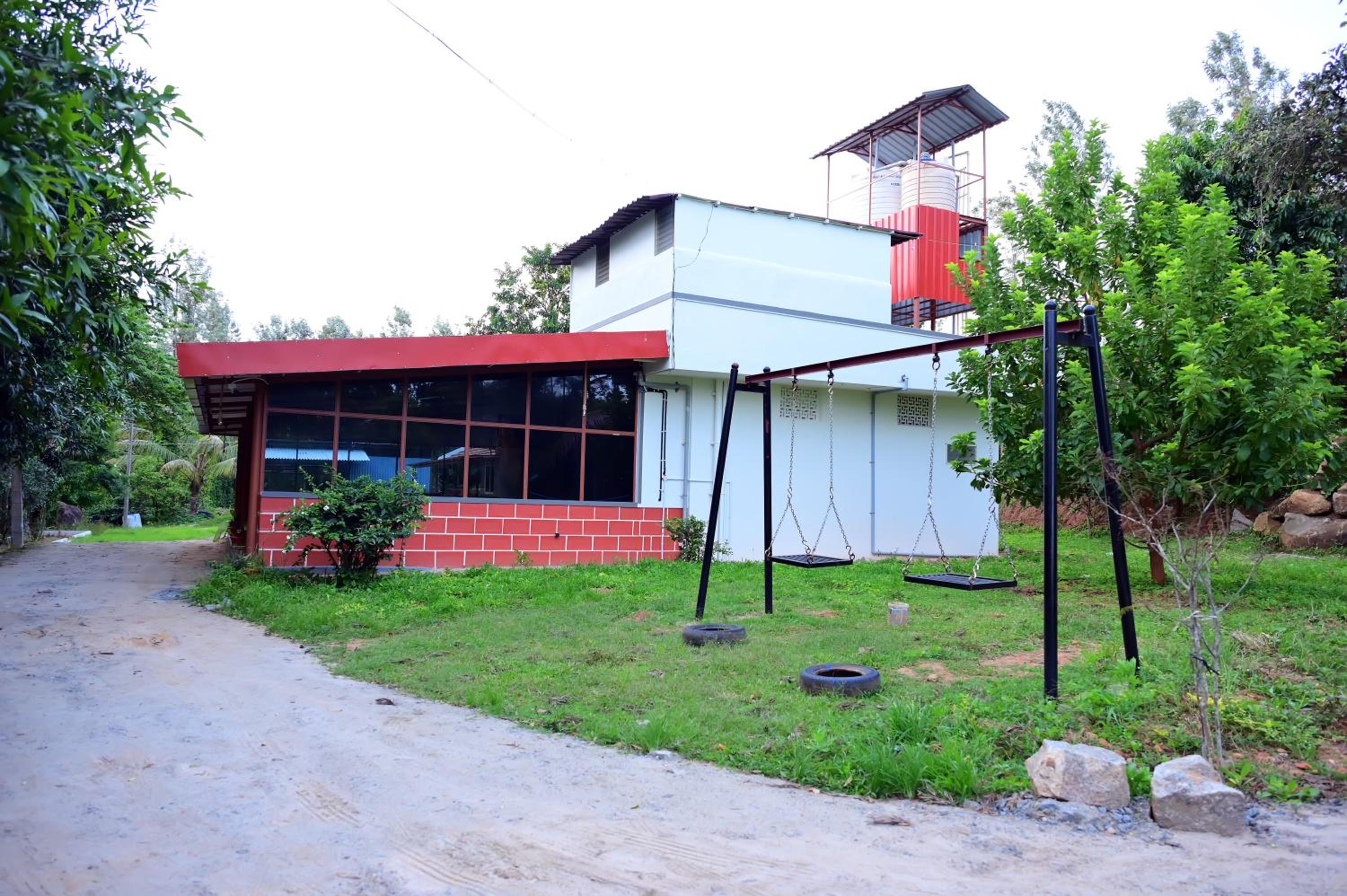 GOLDENGATE HOME STAY