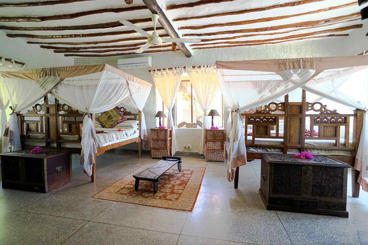 Zi Villa Main House