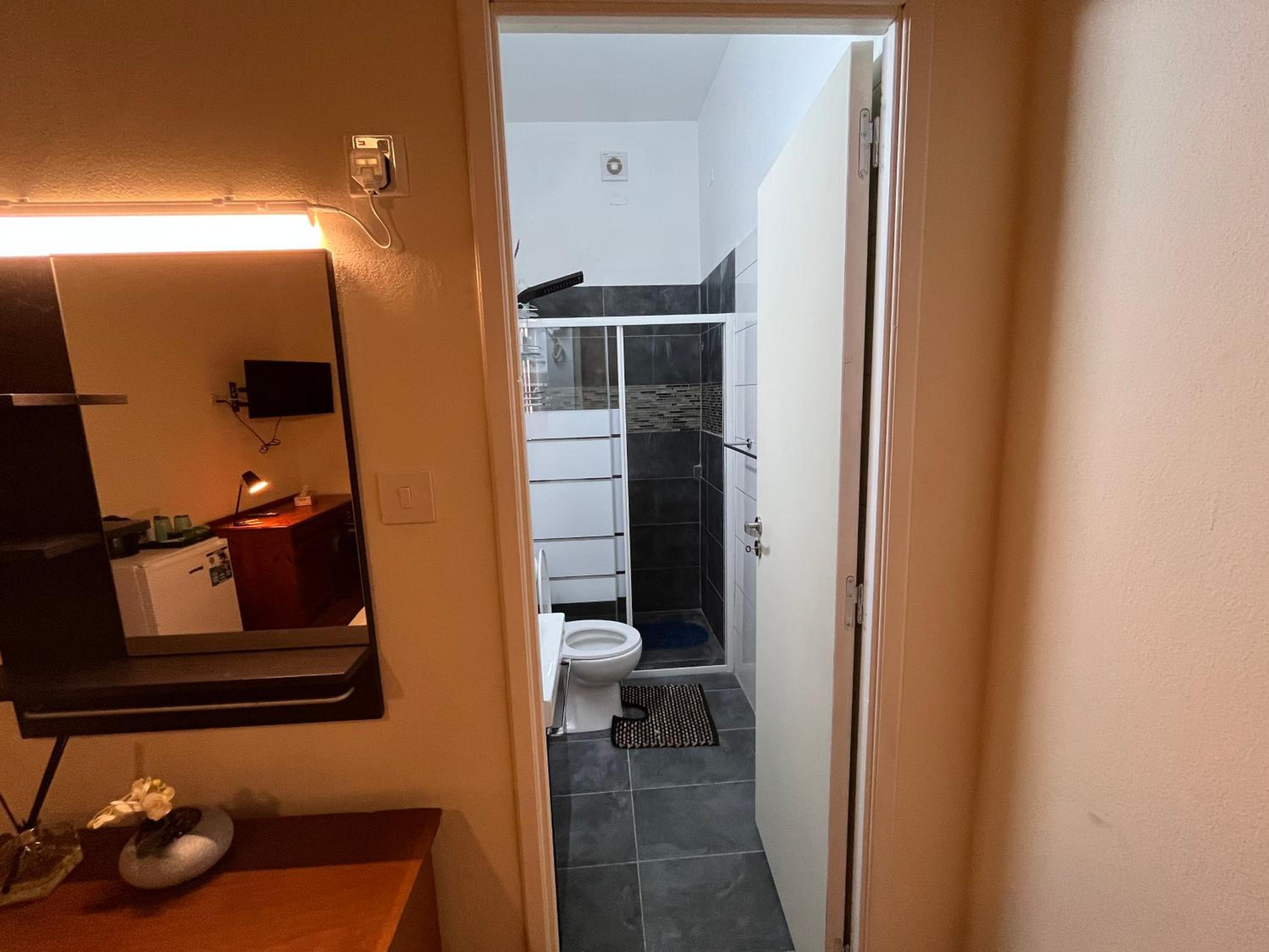 Xanthis Hostel Nicosia City Centre