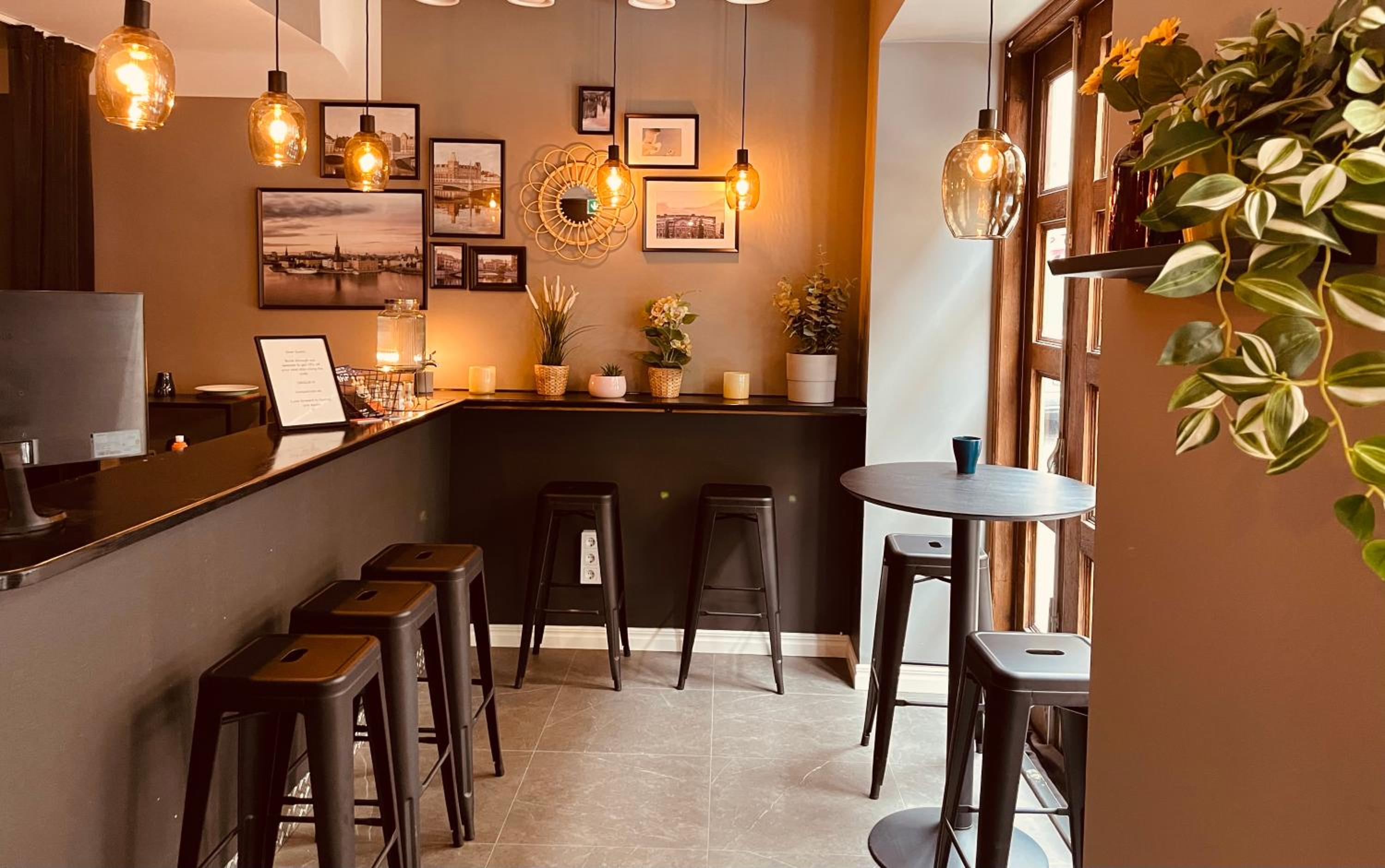 Hotel Unique Hotel Jungfrugatan - Image 1