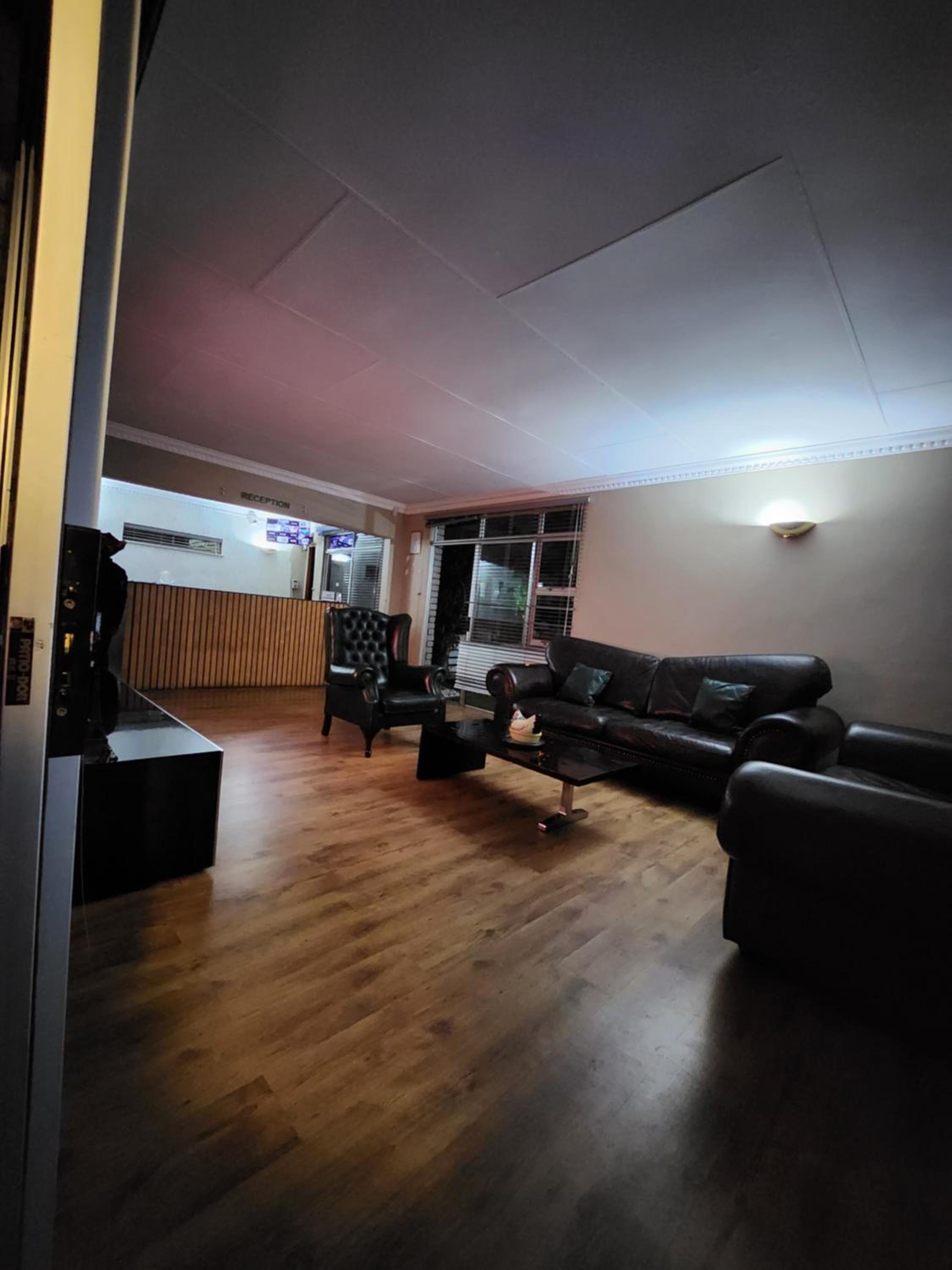 FM GUEST LODGE Comfort, Tranquility & Peace of Mind