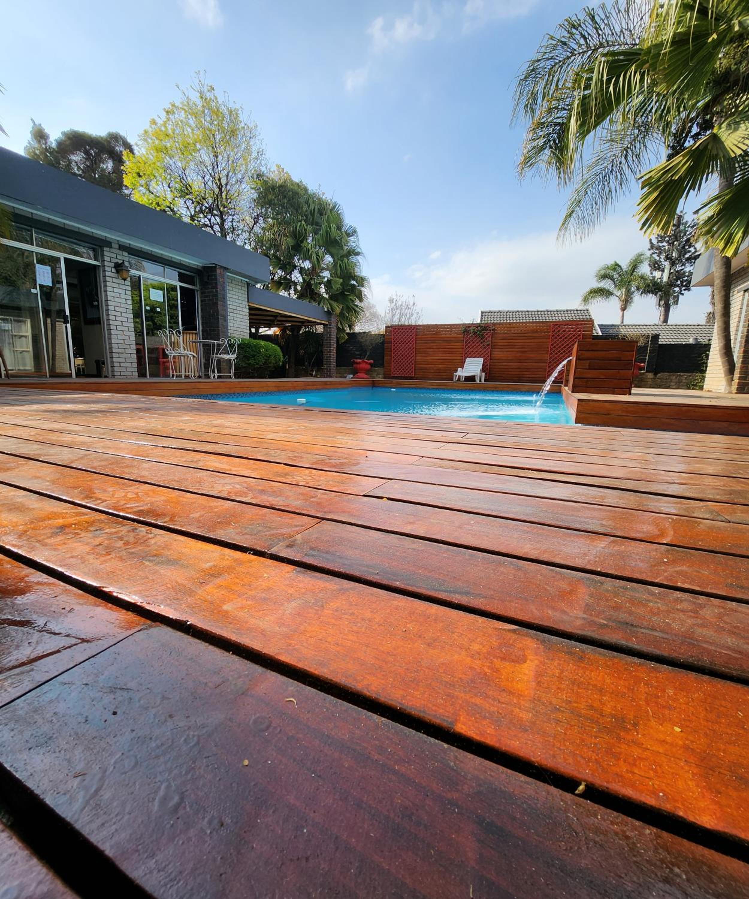 FM GUEST LODGE Comfort, Tranquility & Peace of Mind