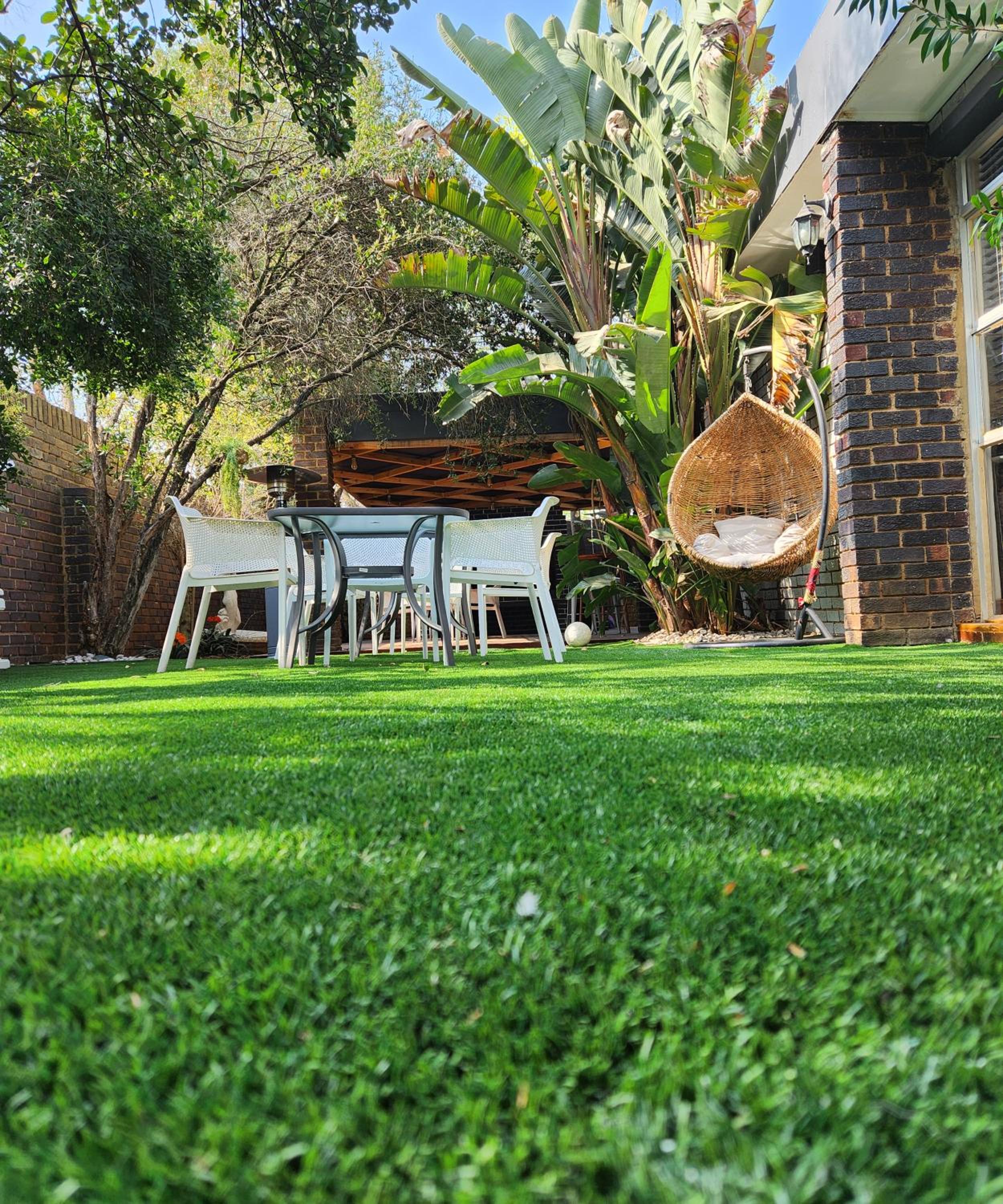FM GUEST LODGE Comfort, Tranquility & Peace of Mind
