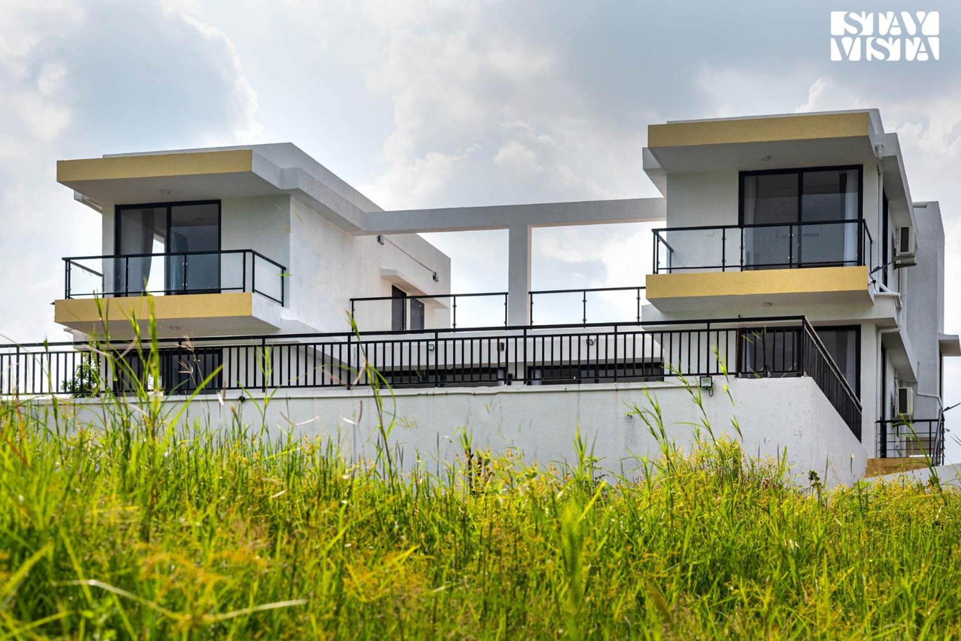Cascading Valleys by StayVista - Villa with Lush mountain & Lake views and swimming pool view 2