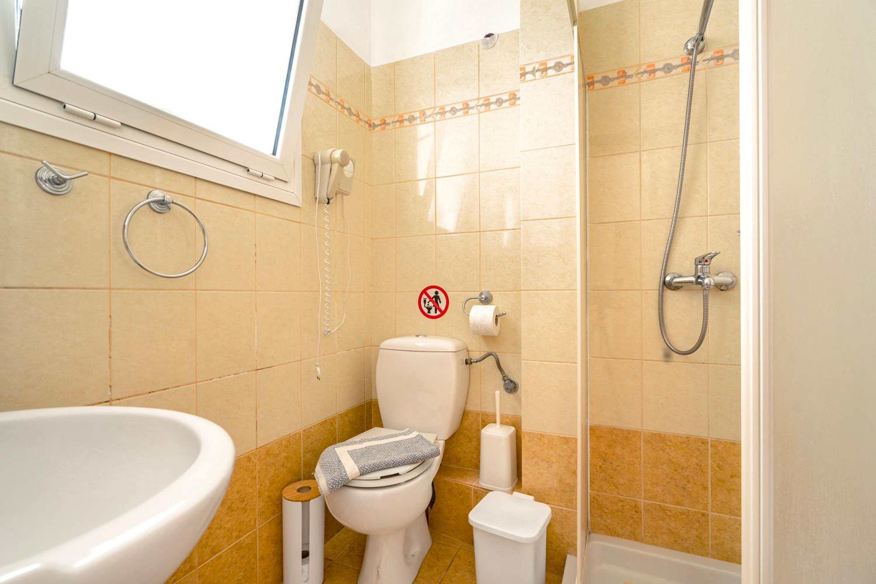 Spyros apartment