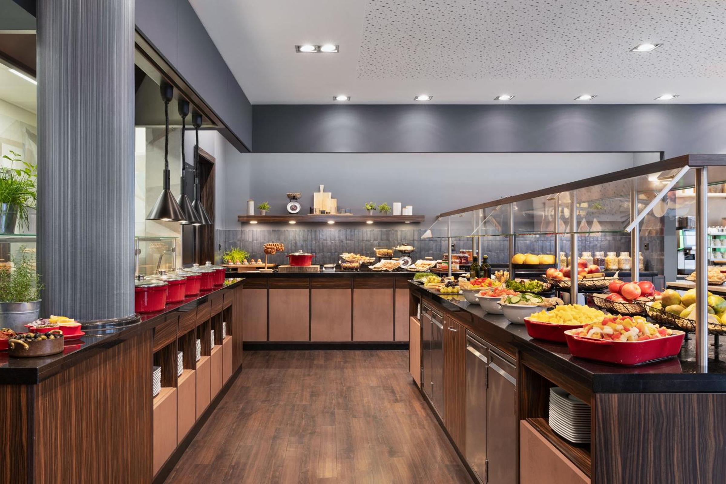 Linz Vacations - Courtyard by Marriott Linz - Property Image 13