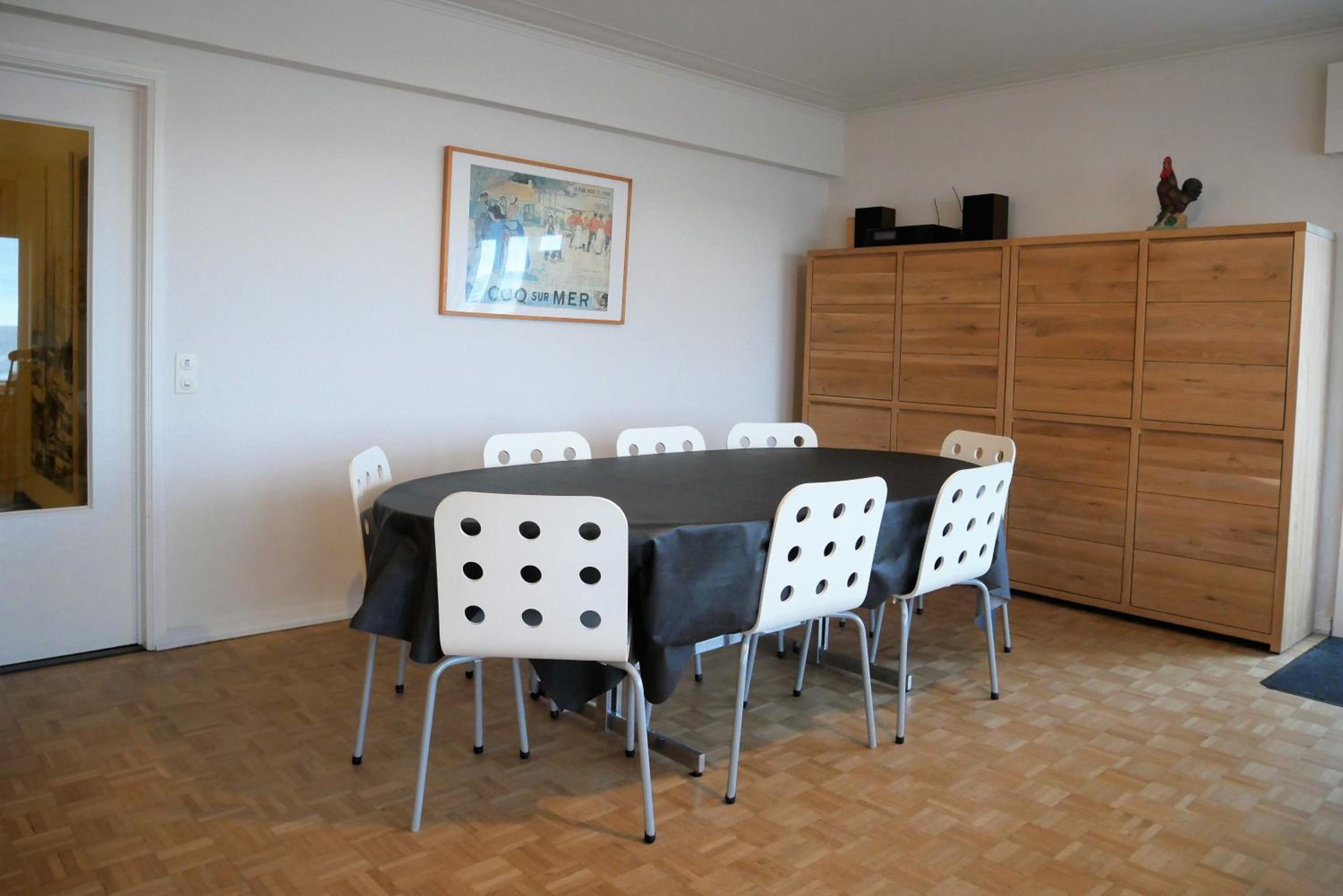 Trianon B