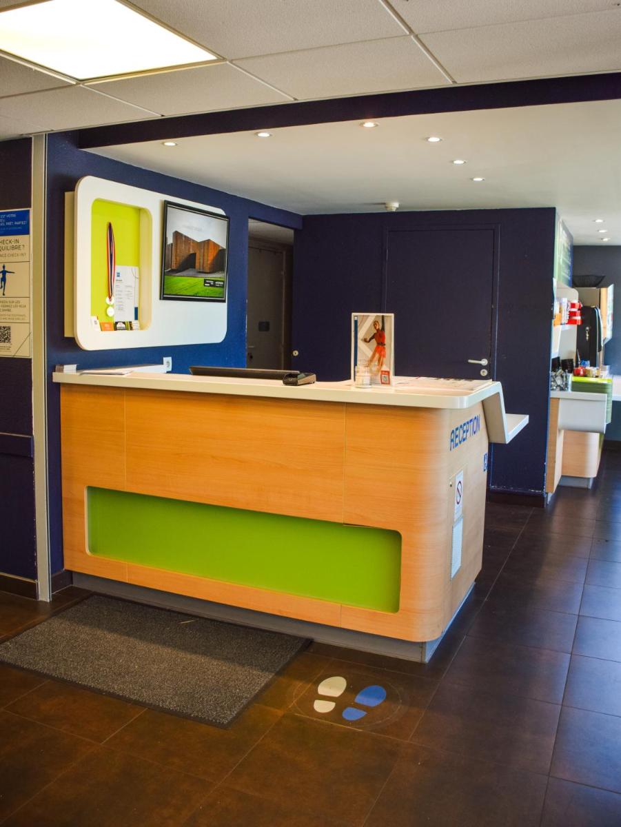 hotel reception