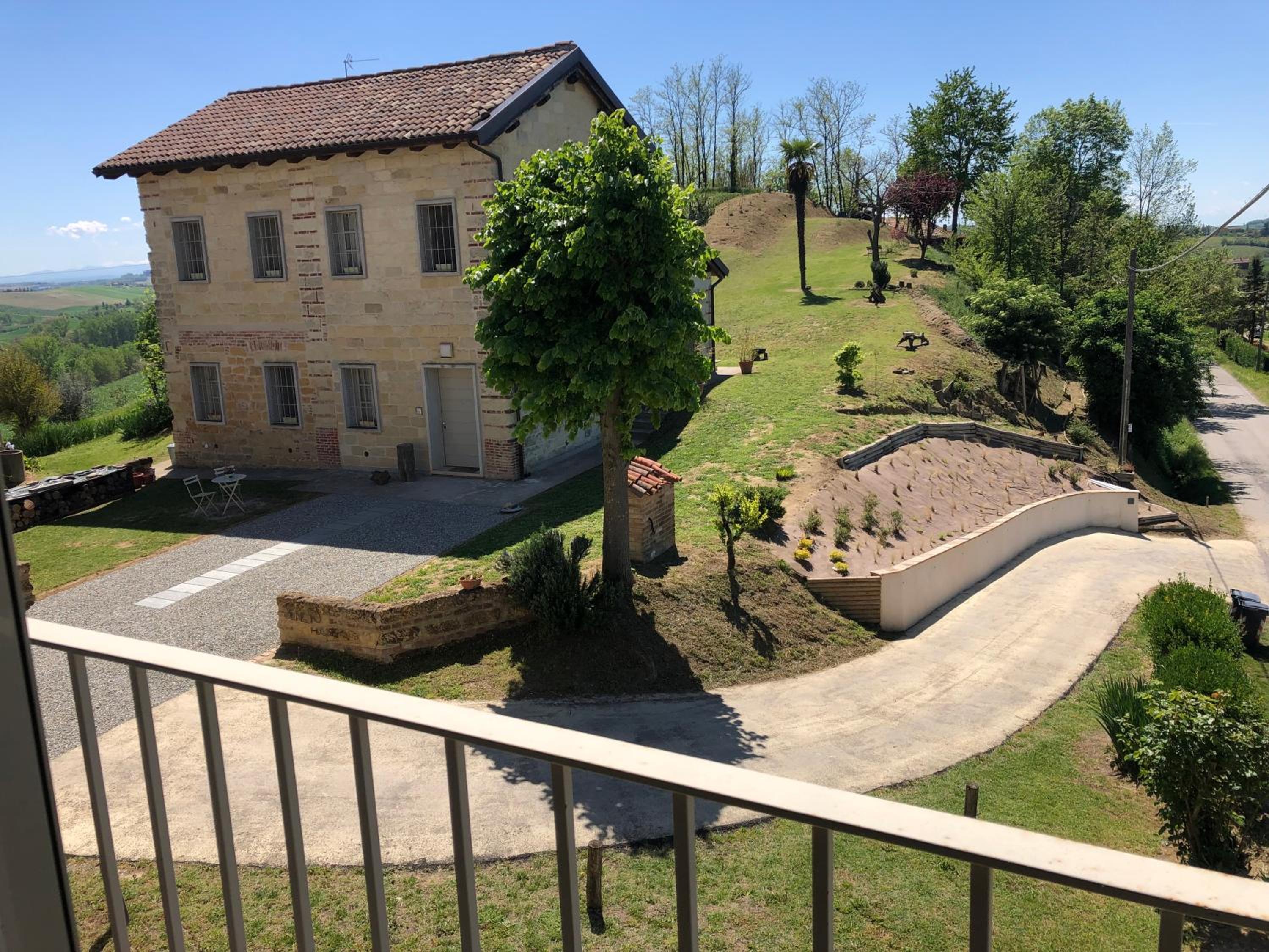 Cortile Costanzana