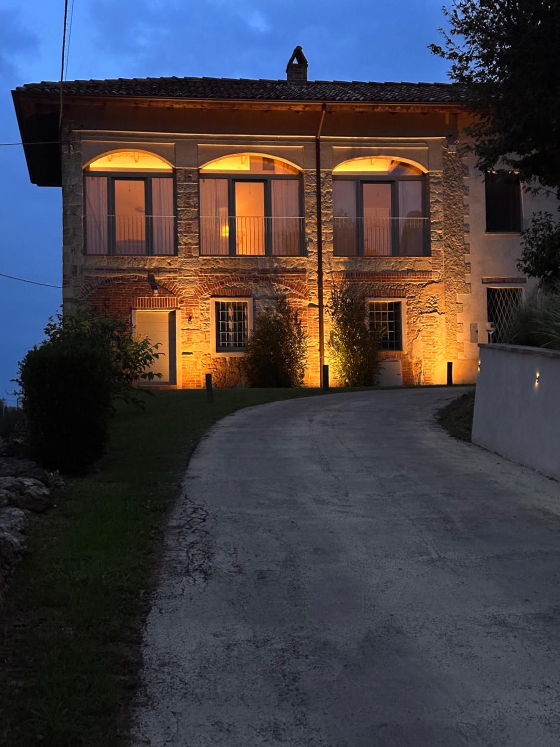 Cortile Costanzana
