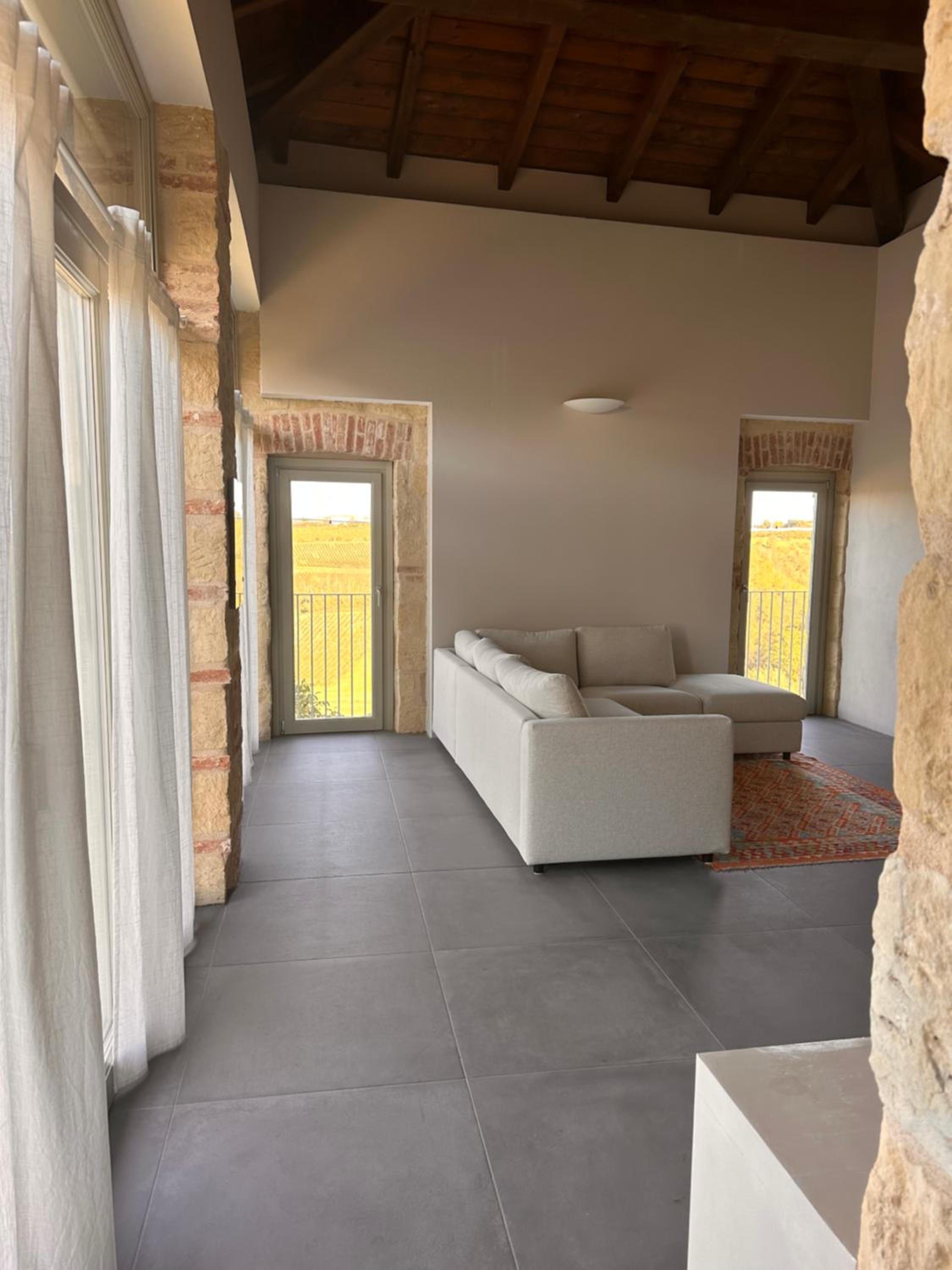 Cortile Costanzana