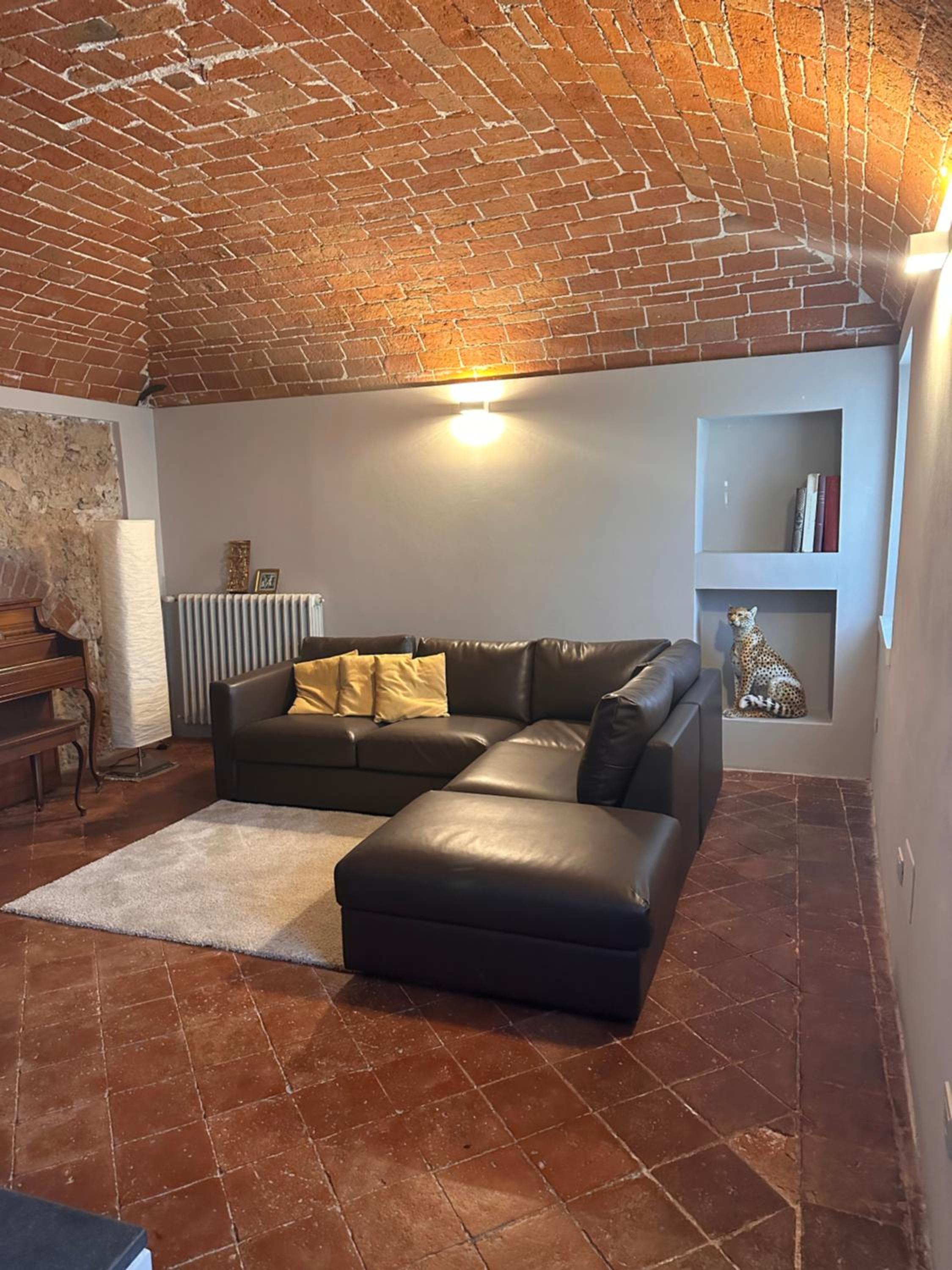 Cortile Costanzana
