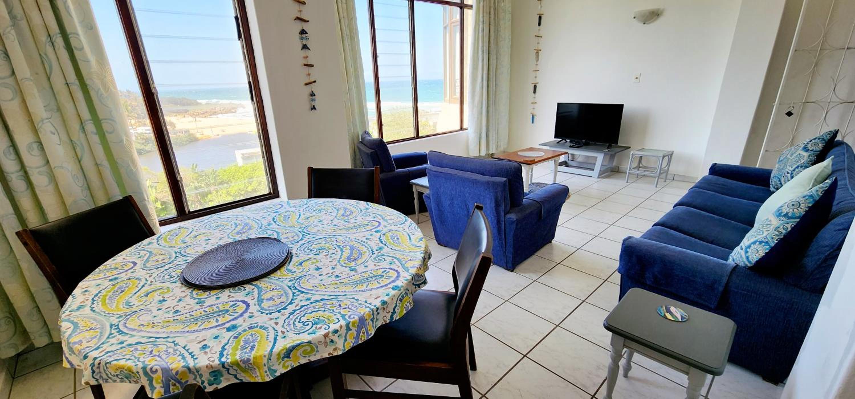 Claridge Heights 305 – Sleeps 5 - Accross from Ramsgate’s main Blue Flag swimming beach view 4