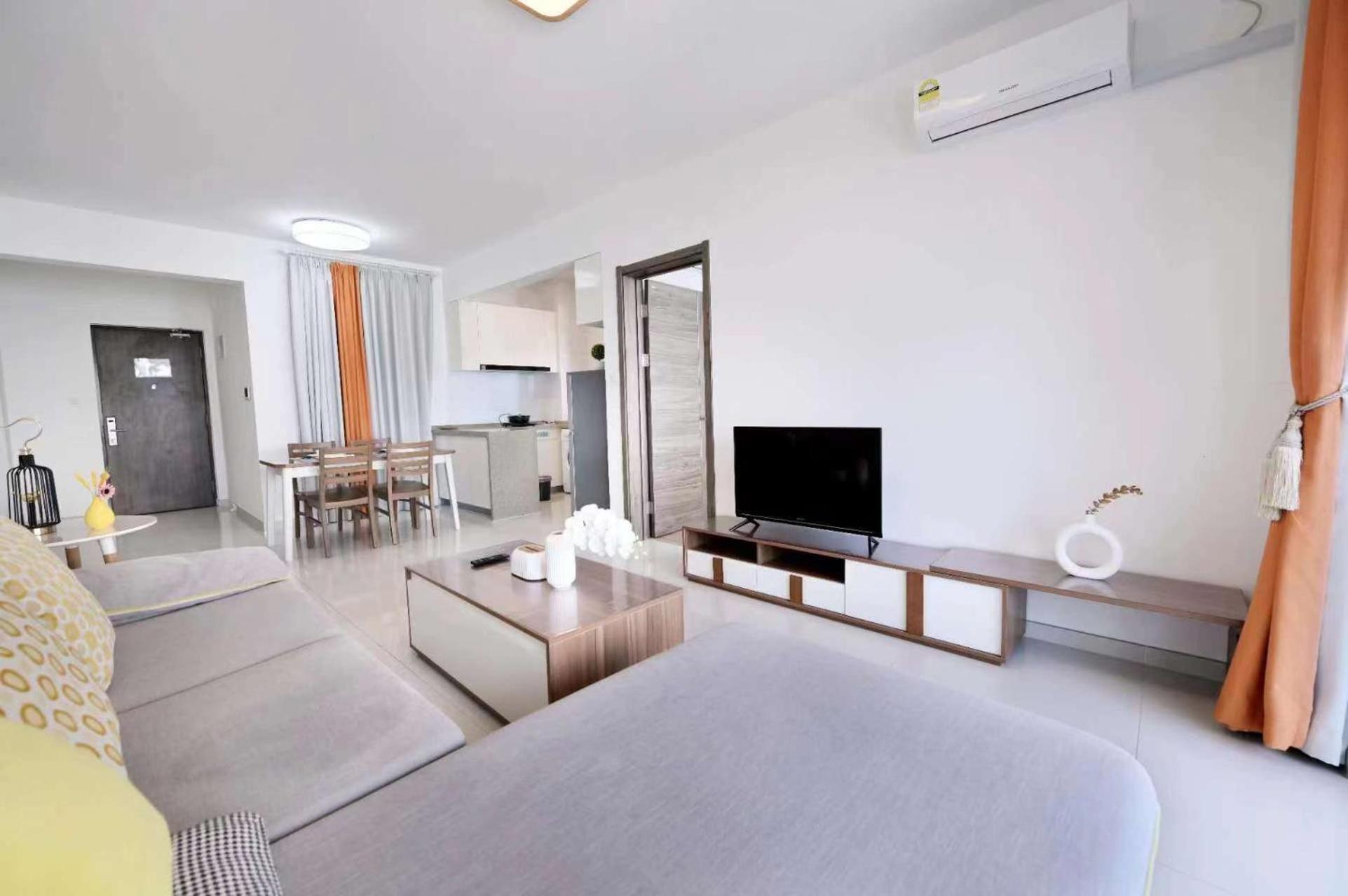 36 forest city dutyfree area homestay photo 3