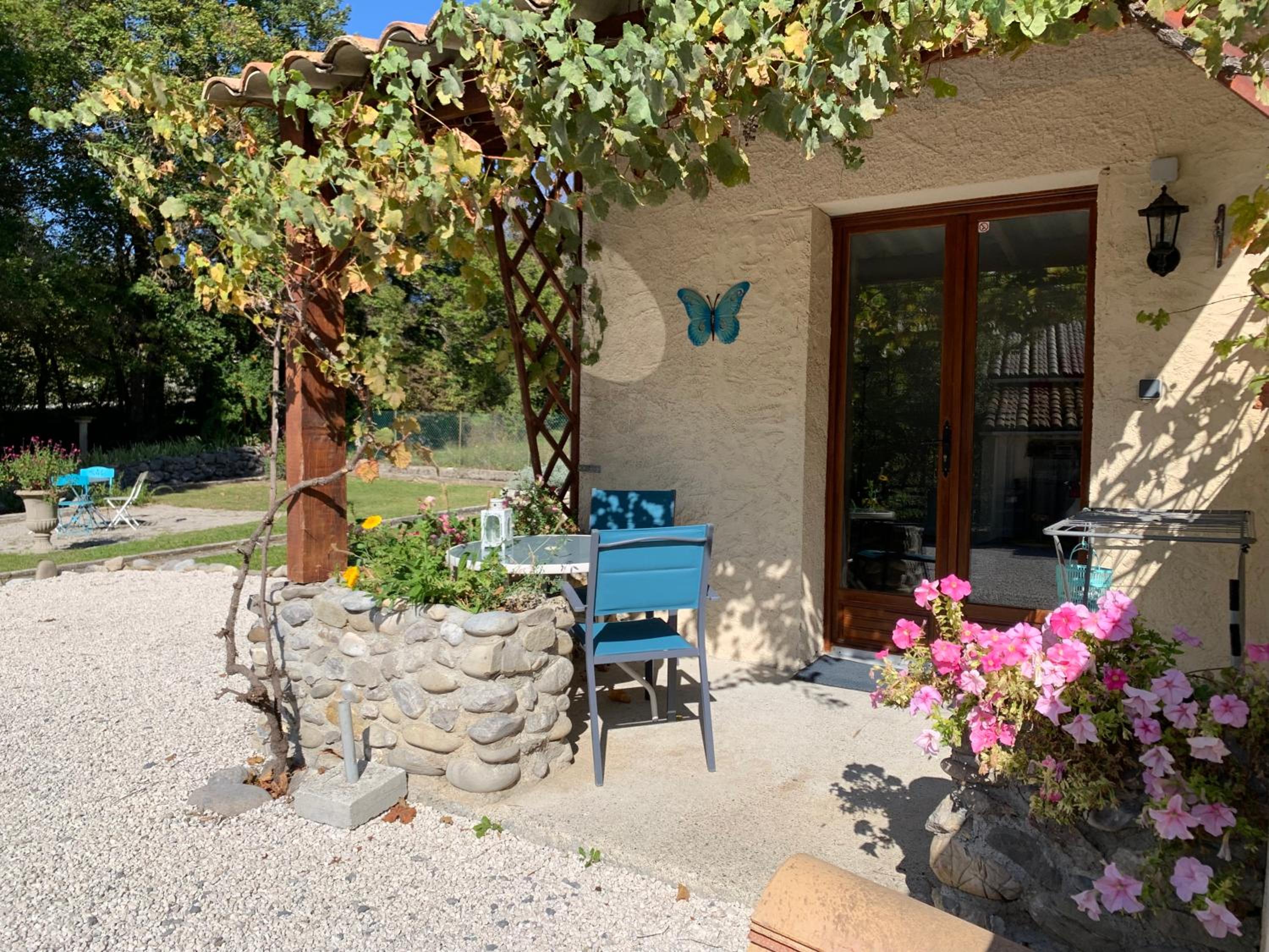 Maison Castellane Chambre d'Hotes B&B