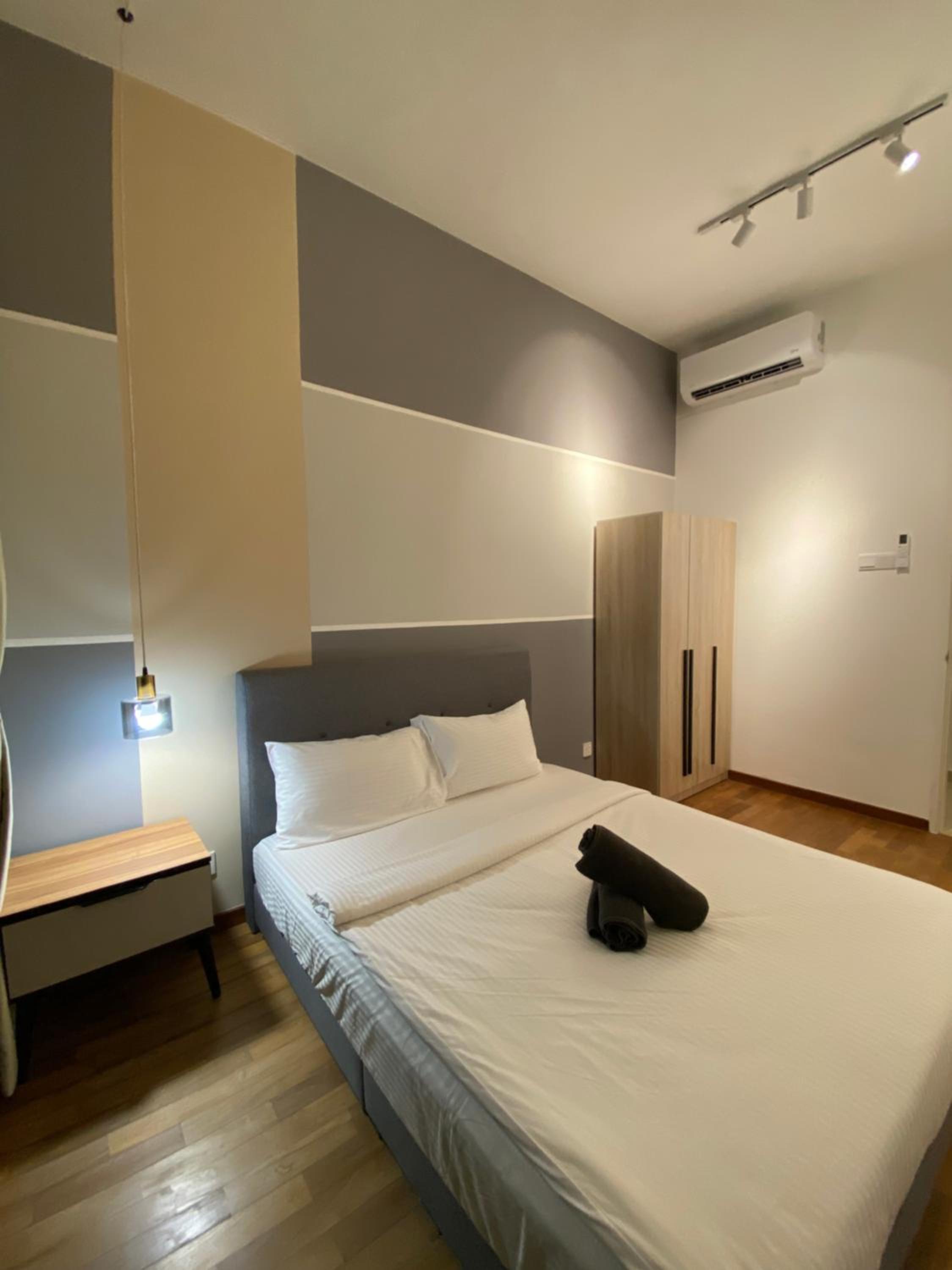 Reizz Residence By Leo Suites